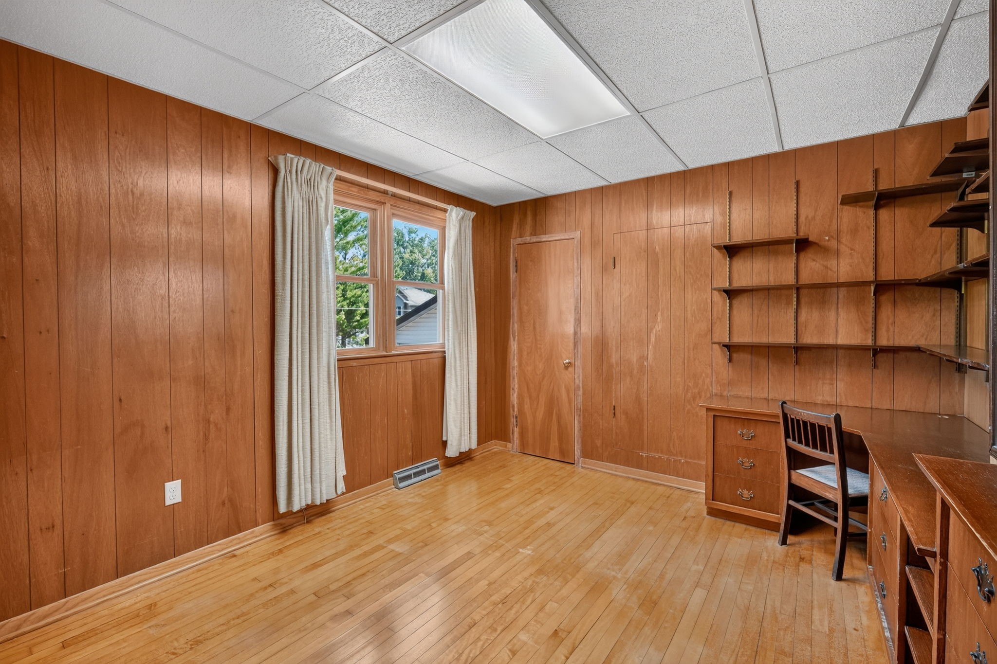 655 2nd Street Property Photo 10