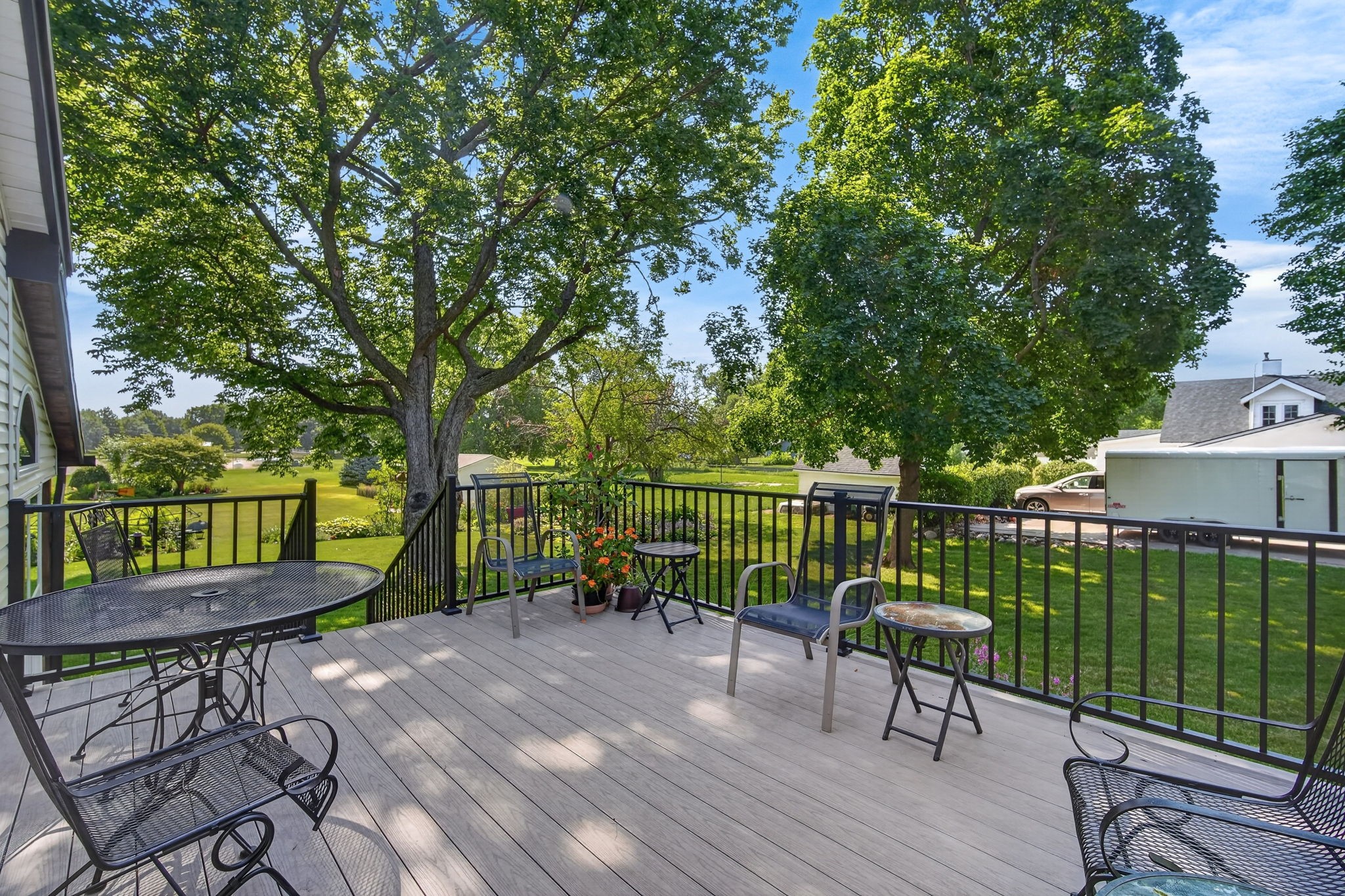 655 2nd Street Property Photo 23