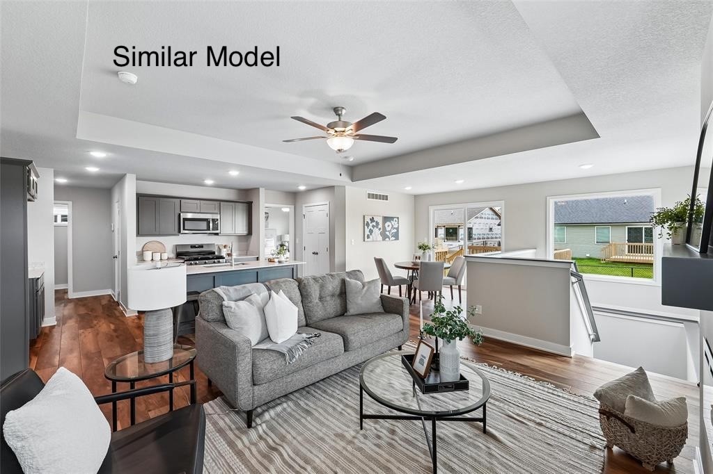 2411 Chestnut Street Property Photo 4