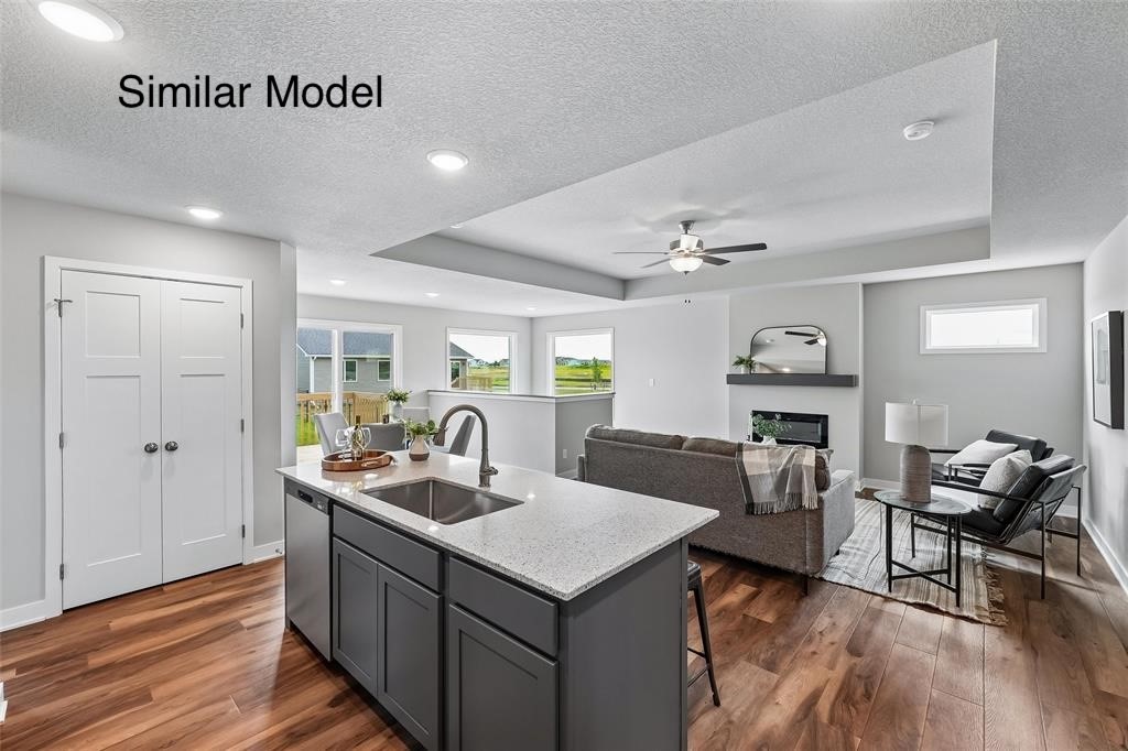 2411 Chestnut Street Property Photo 8