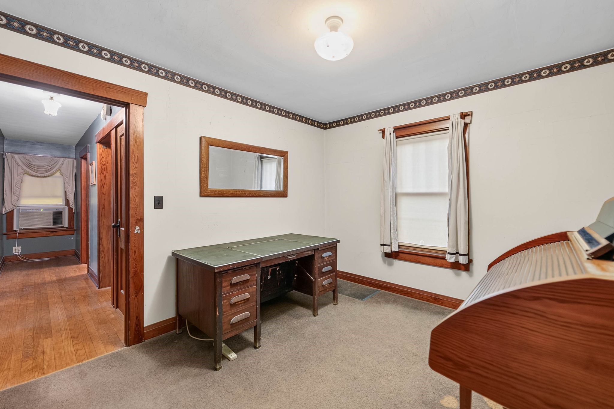 524 E 60th Street N Property Photo 15