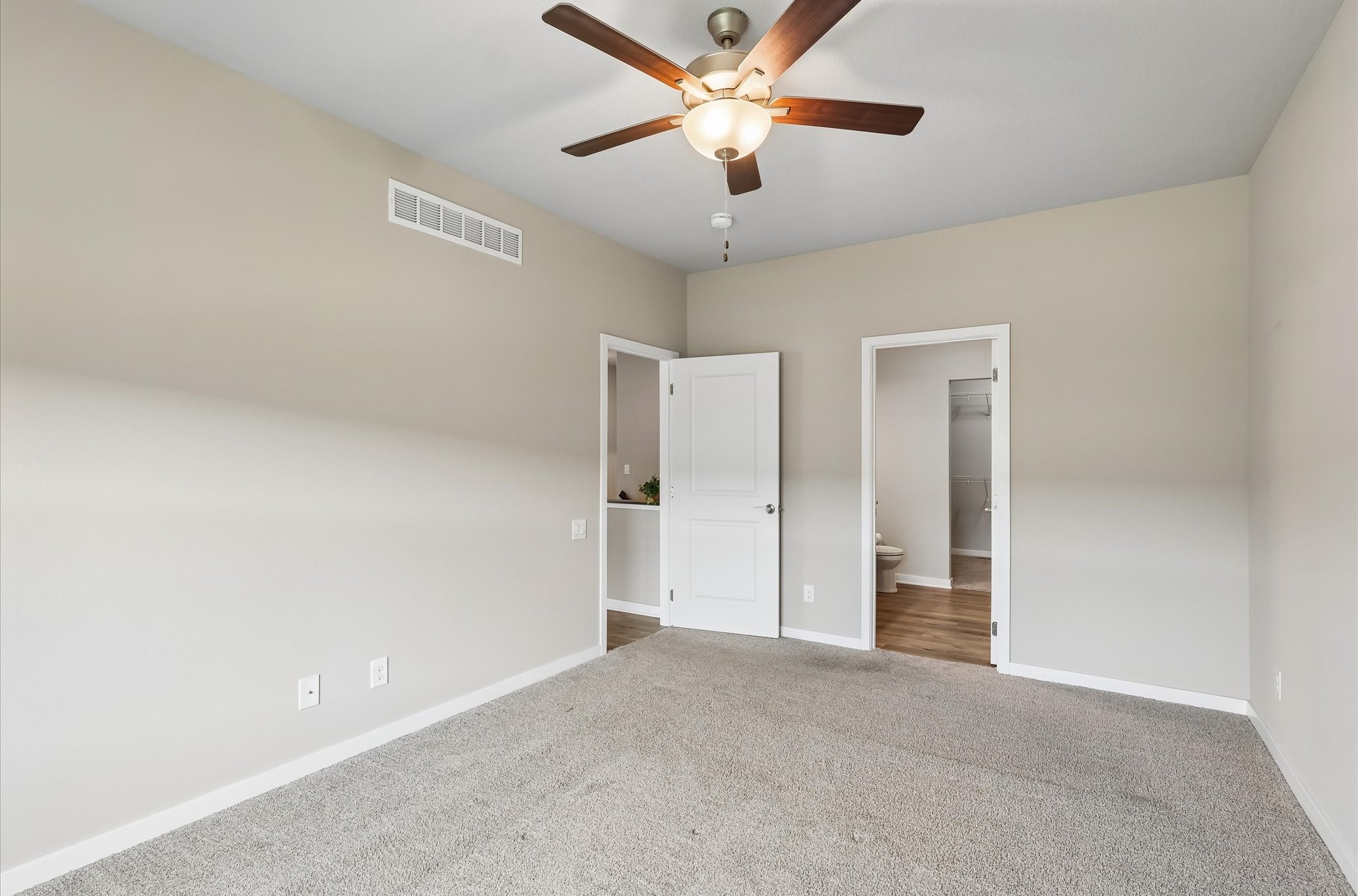 812 Pinehurst Way Property Photo 20