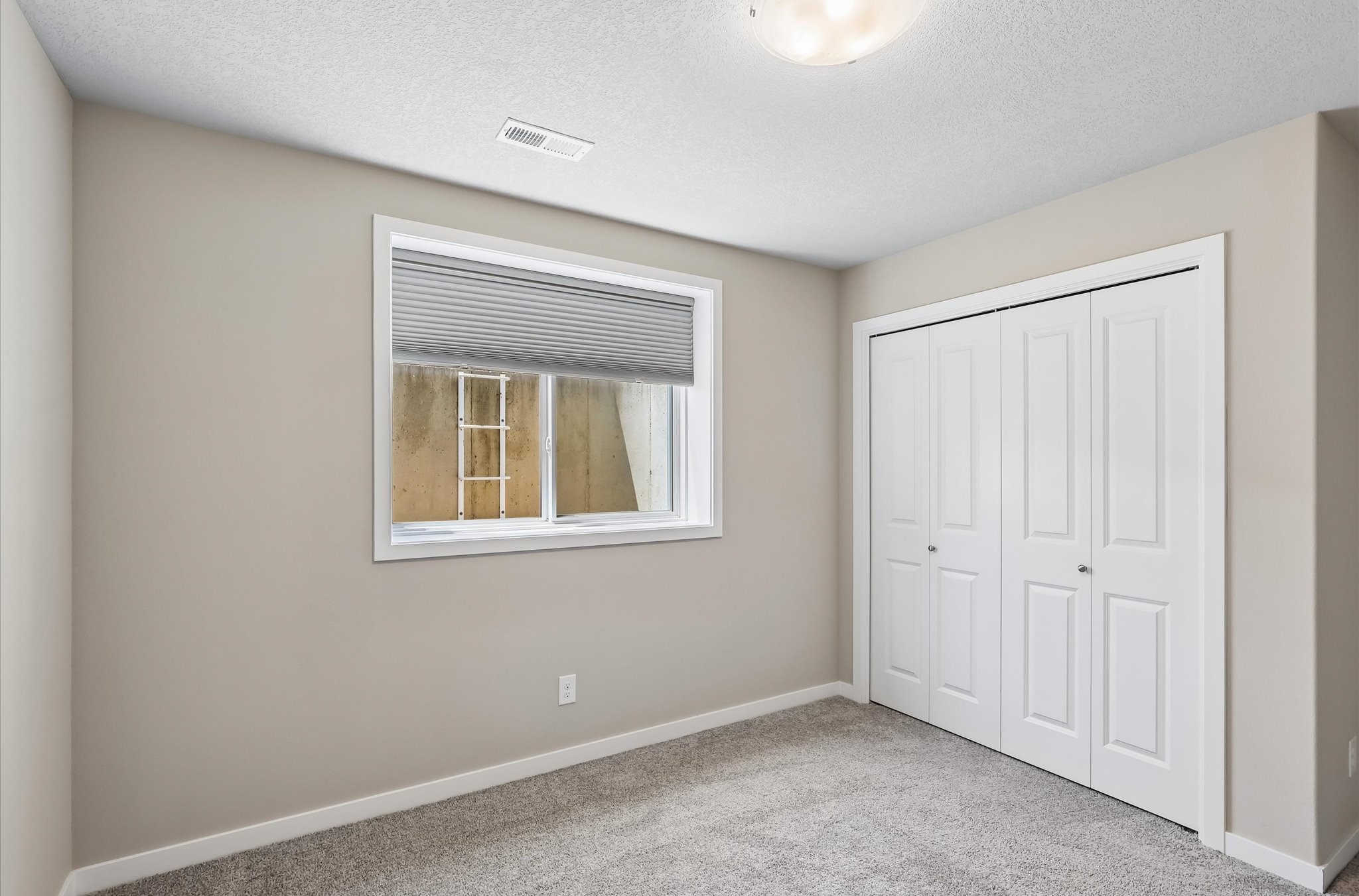 812 Pinehurst Way Property Photo 28