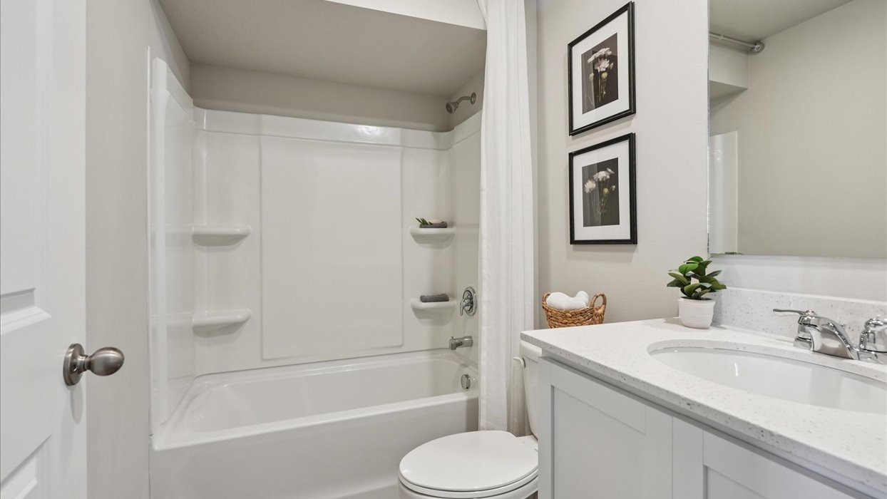1109 Ne Deerfield Drive Property Photo 32