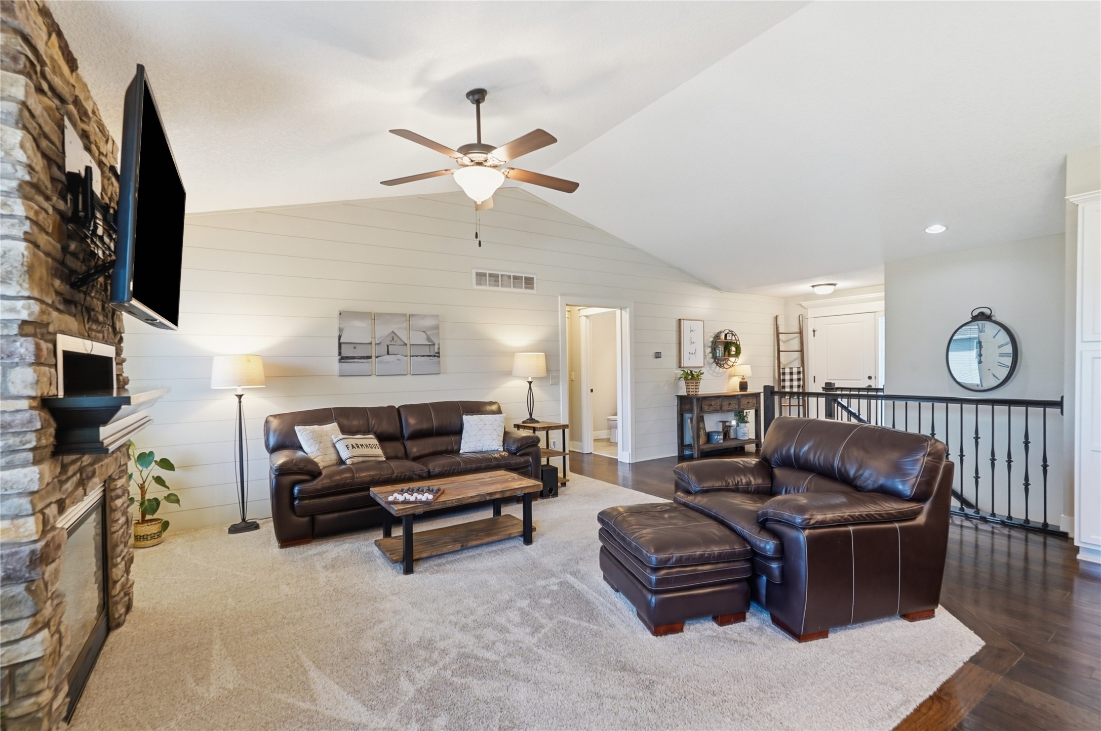 3338 Nw Trestle Point Drive Property Photo 5