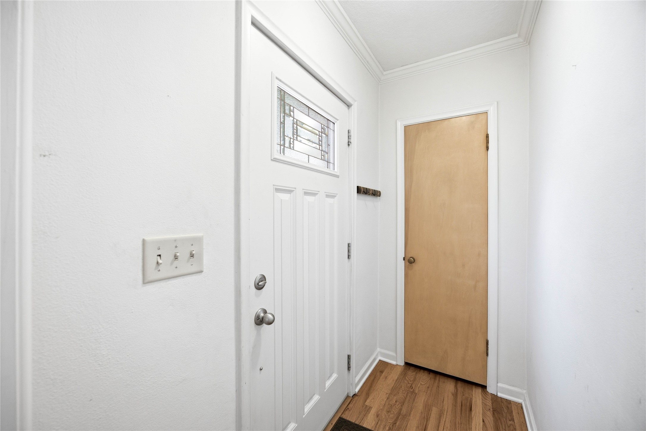1211 68th Street Property Photo 6