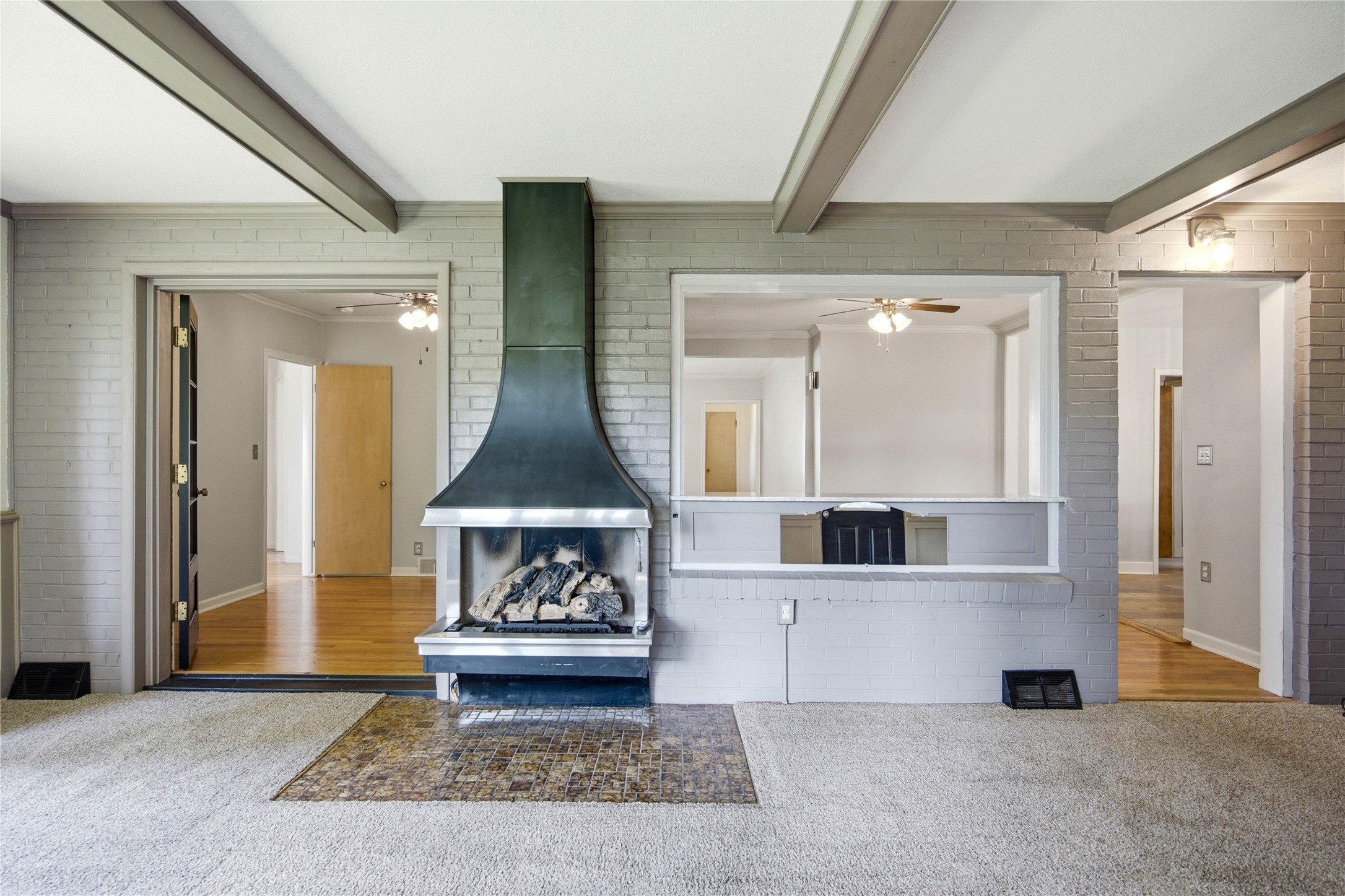 1211 68th Street Property Photo 7