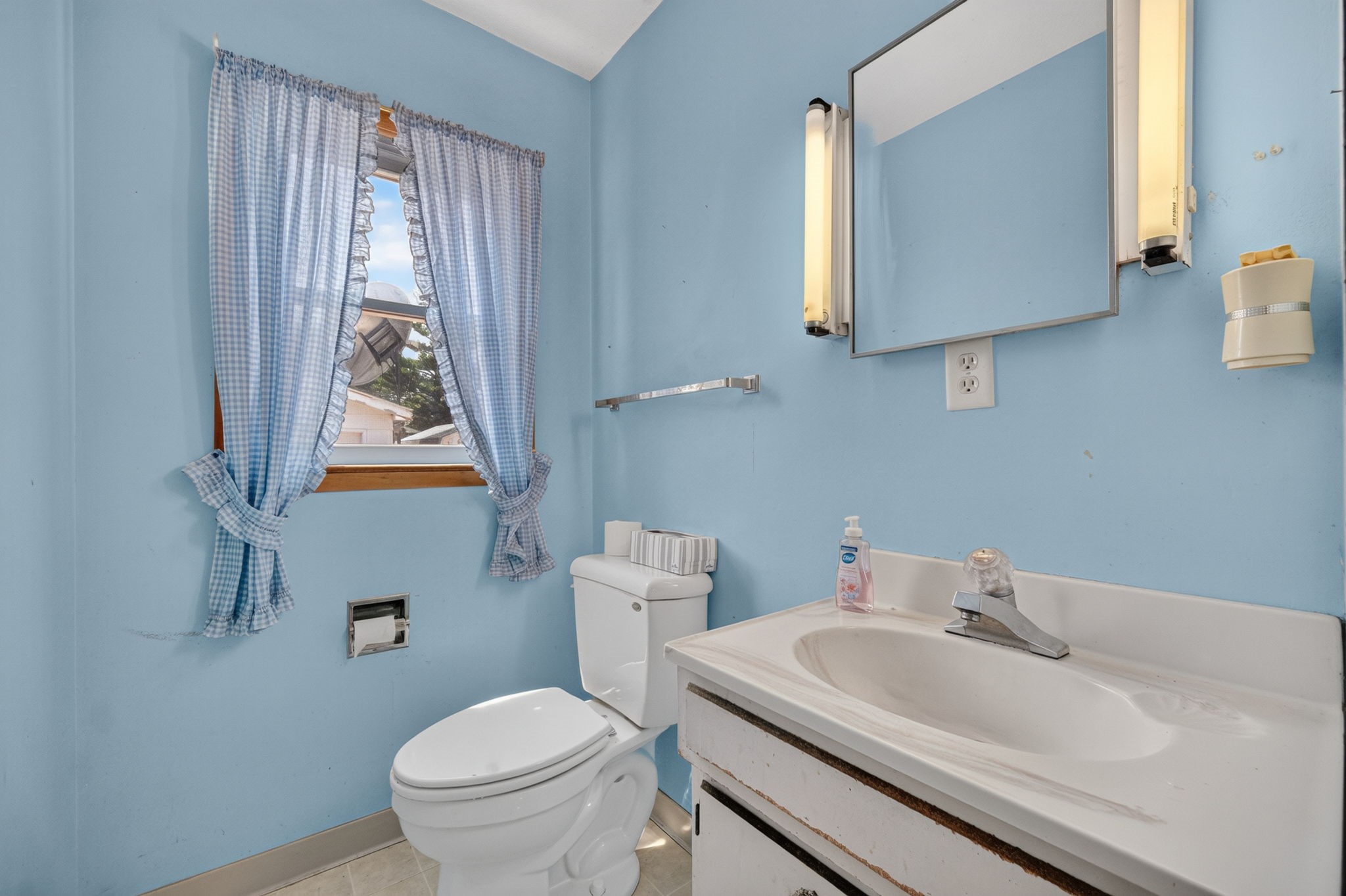 4308 69th Street Property Photo 8