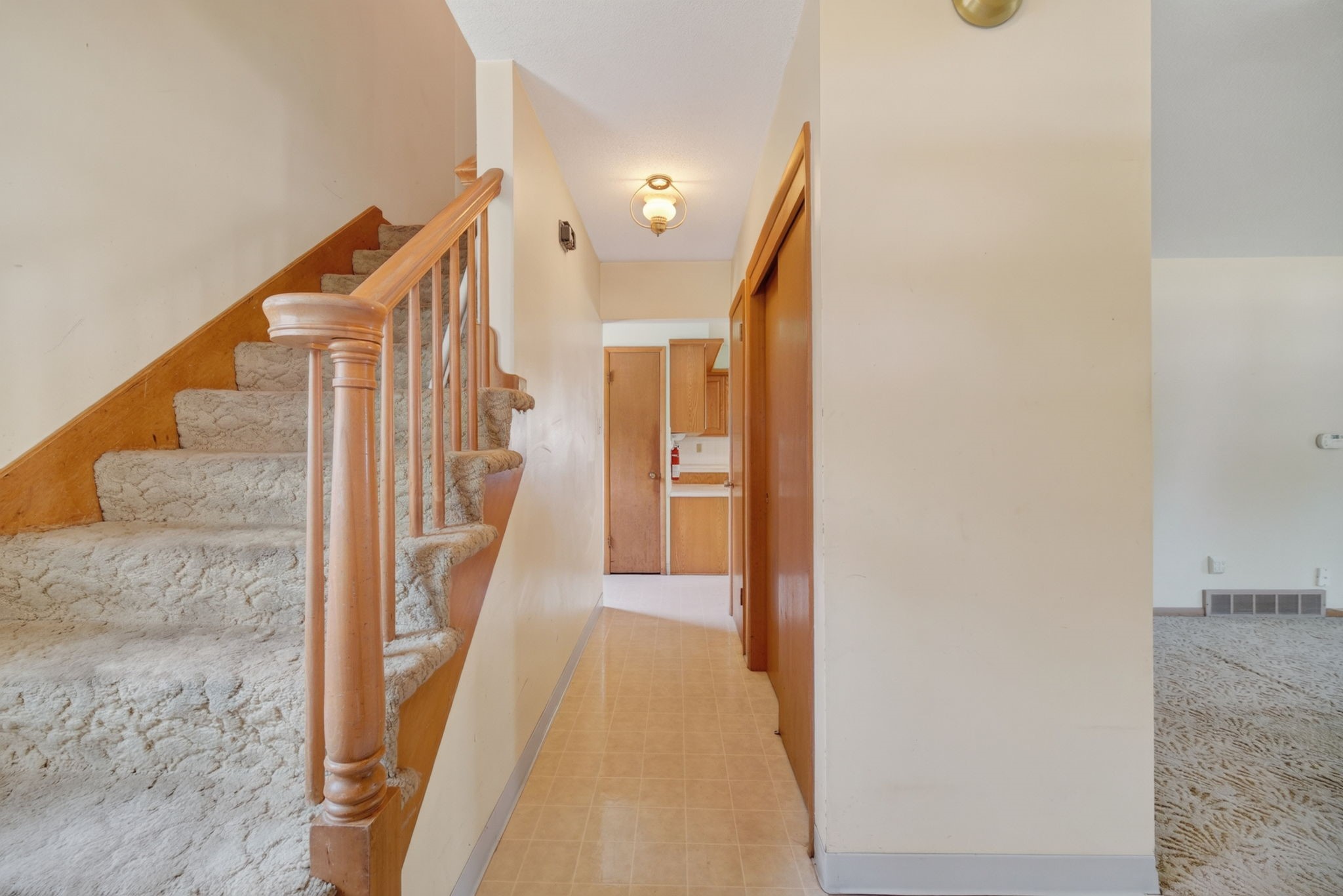 4308 69th Street Property Photo 9