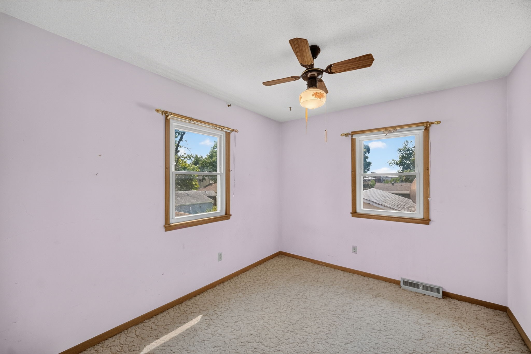 4308 69th Street Property Photo 12