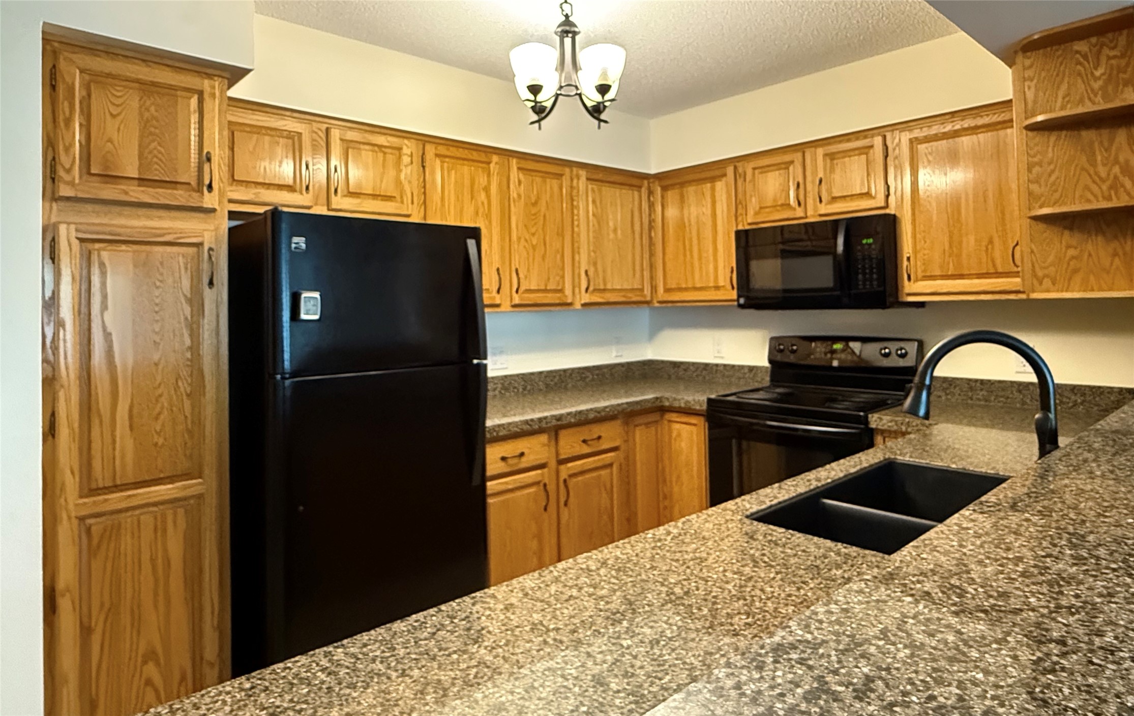 409 Se Delaware Avenue 211 Property Photo 4