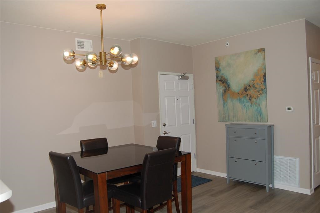 6255 Beechtree Drive 1204 Property Photo 12