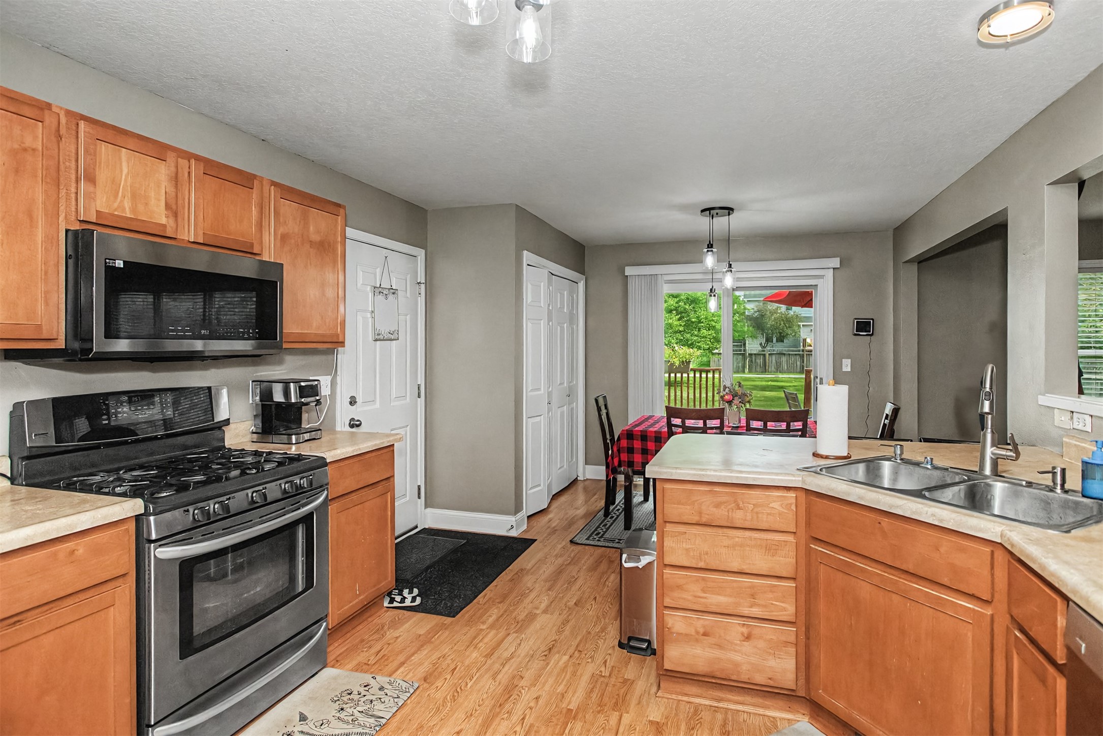 2517 Clayton Drive Property Photo 11