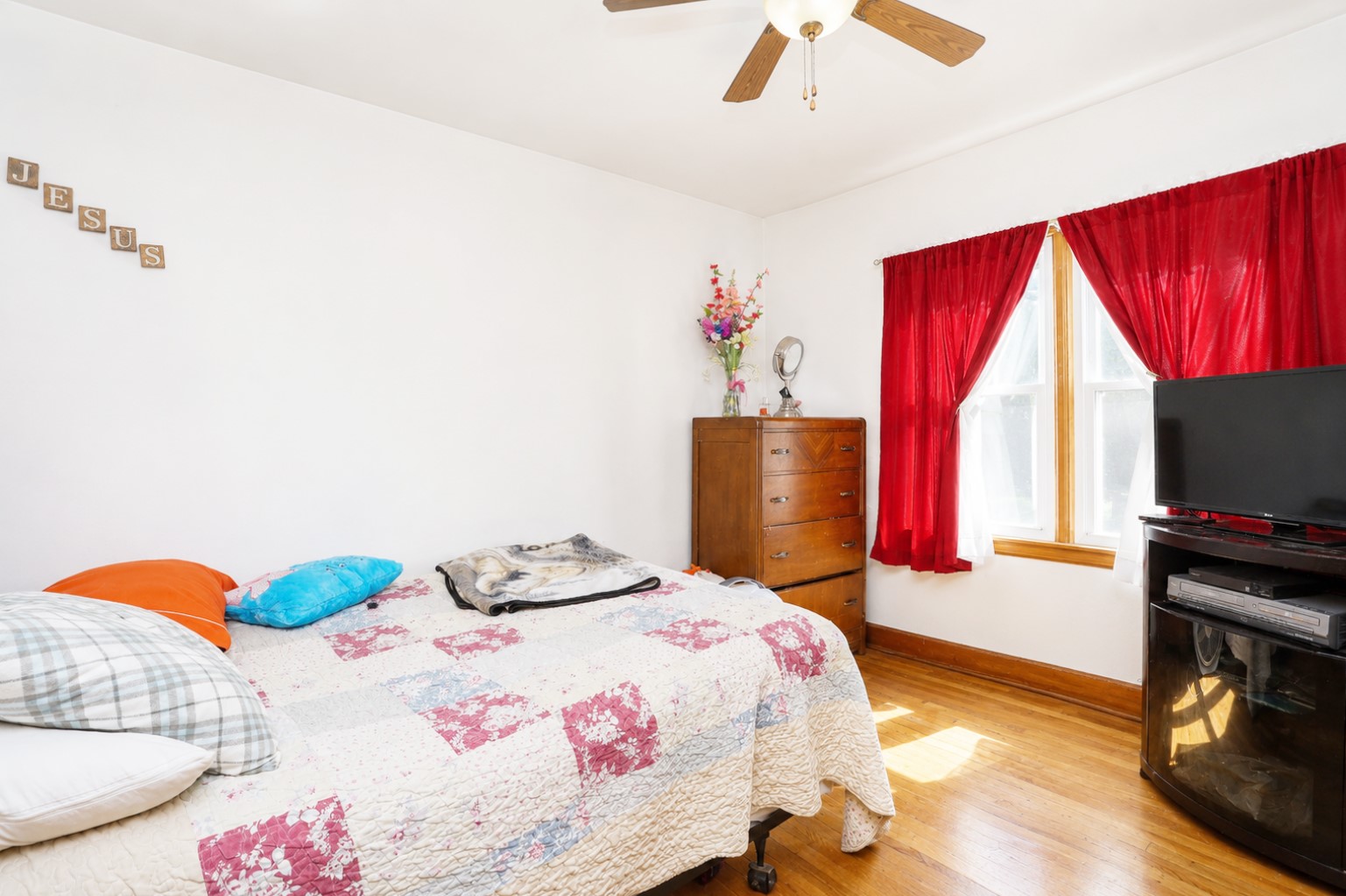 1916 6th Street Property Photo 10