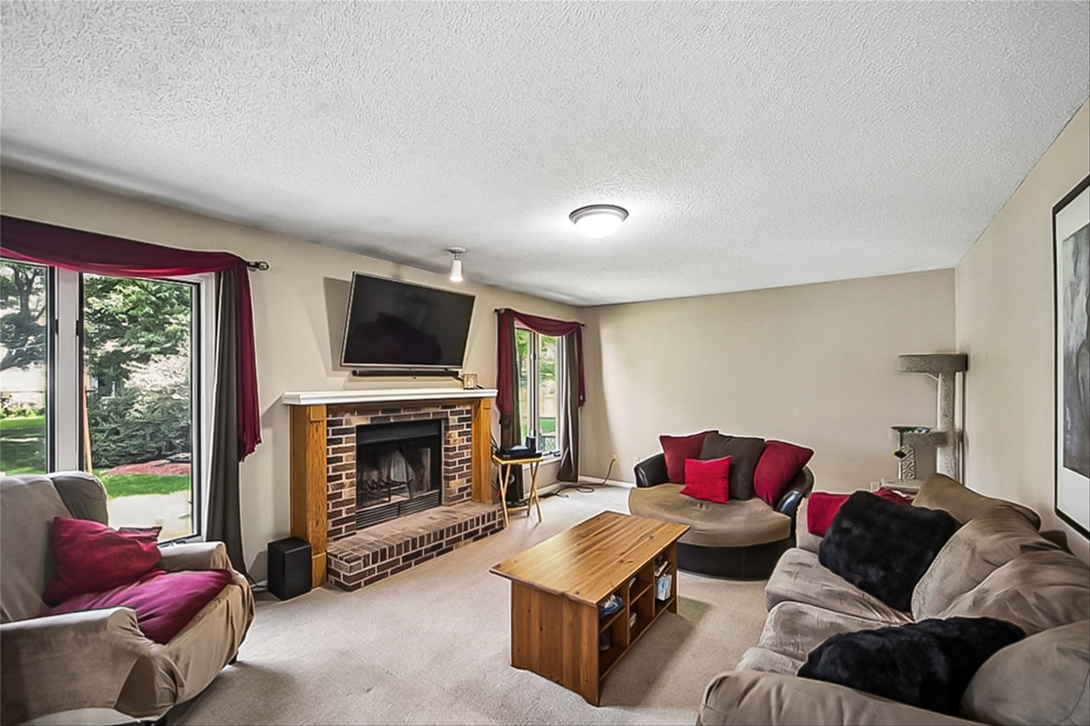 373 58th Court Property Photo 3