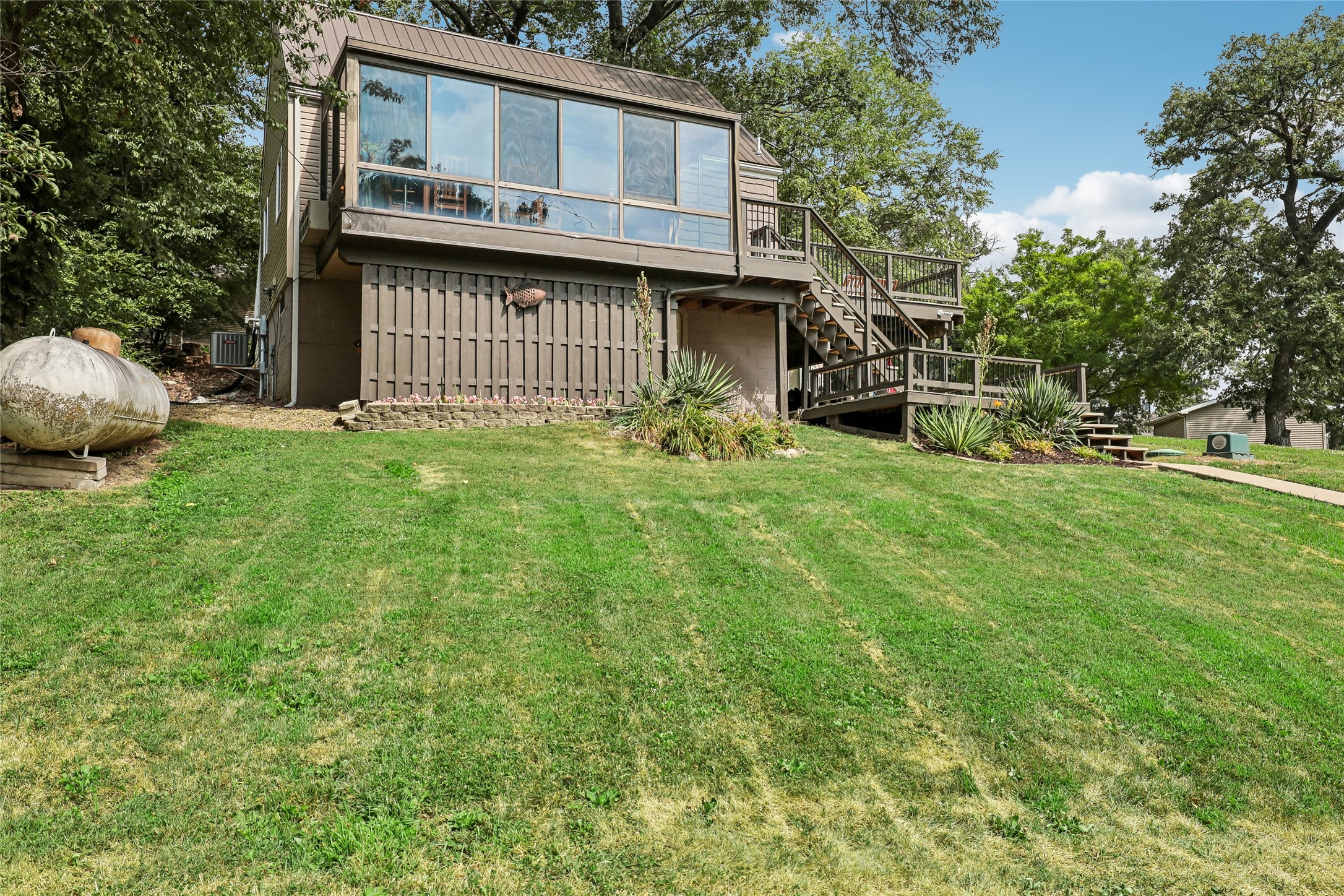 101 Maple Road Property Photo 3
