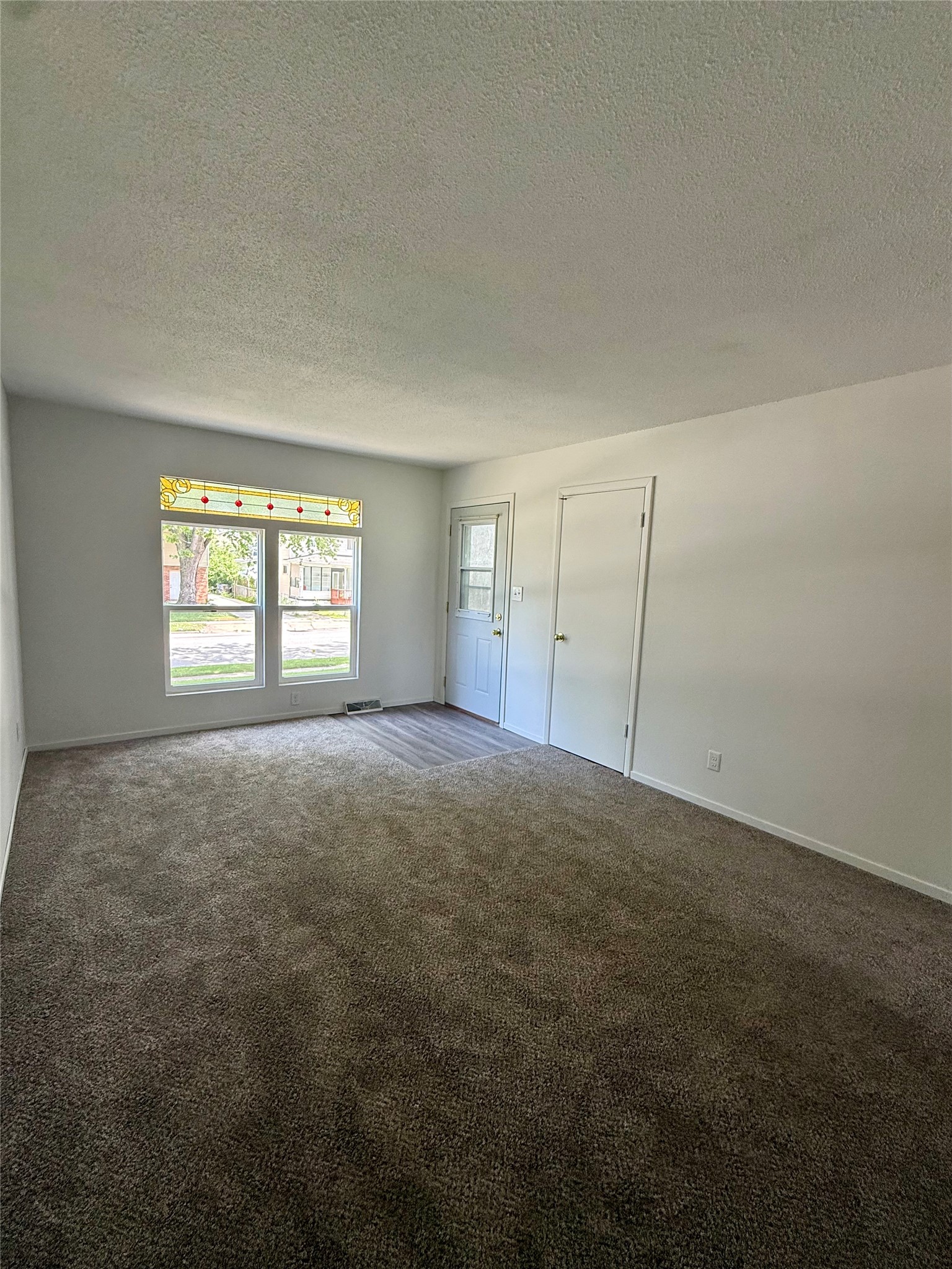 1154 19th Street Property Photo 6