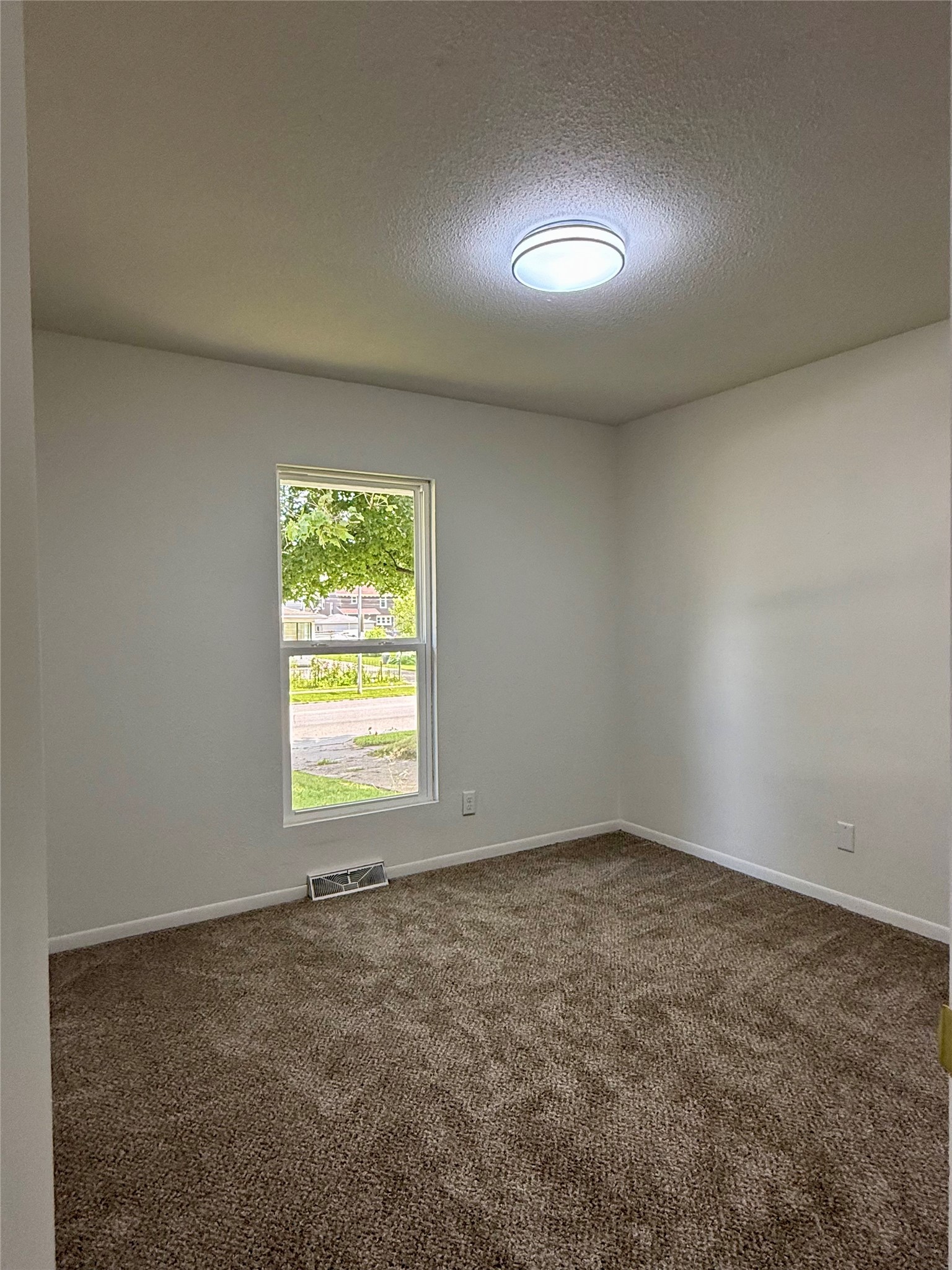 1154 19th Street Property Photo 14