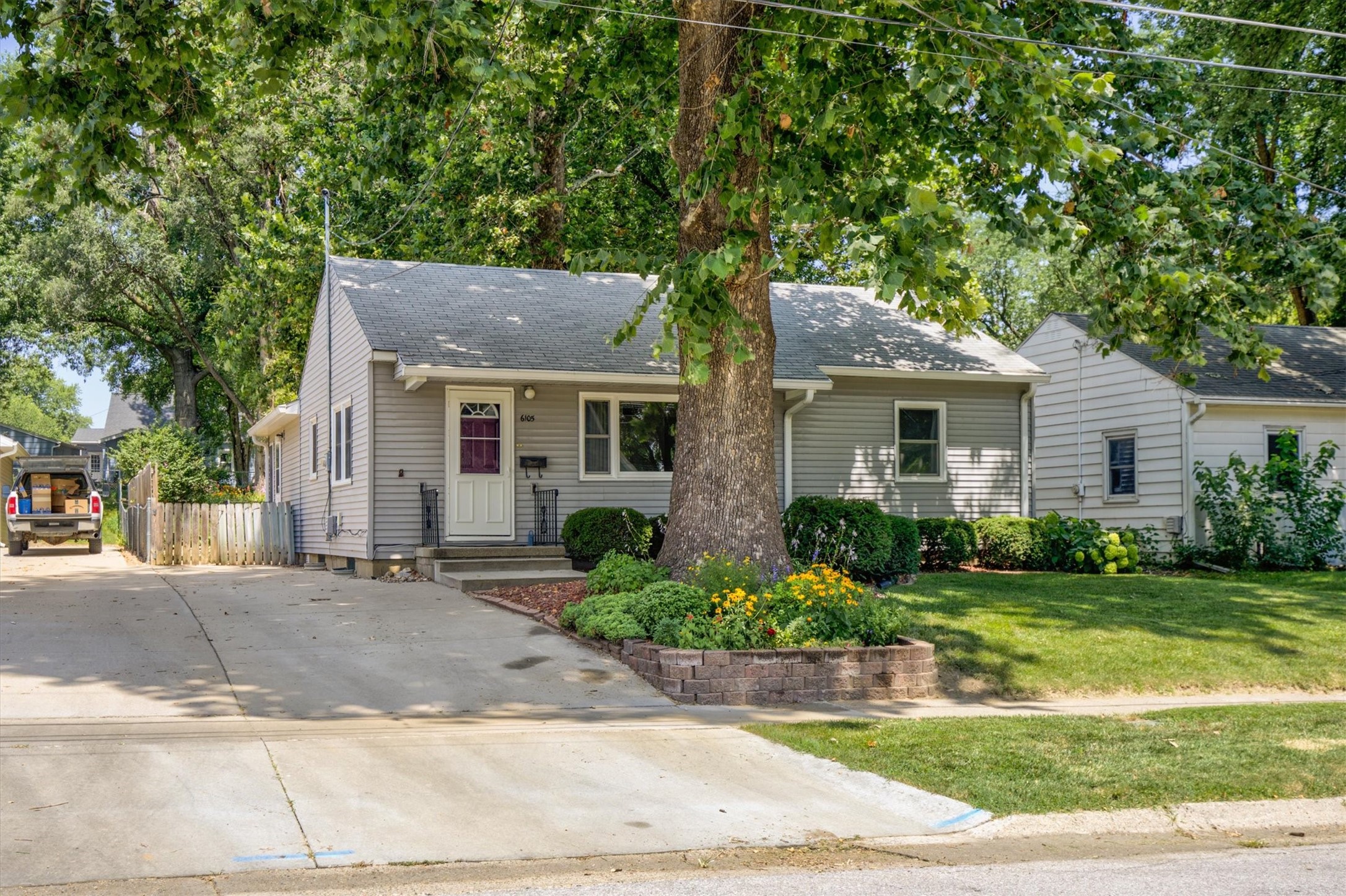 6105 Crown Lane Property Photo 1