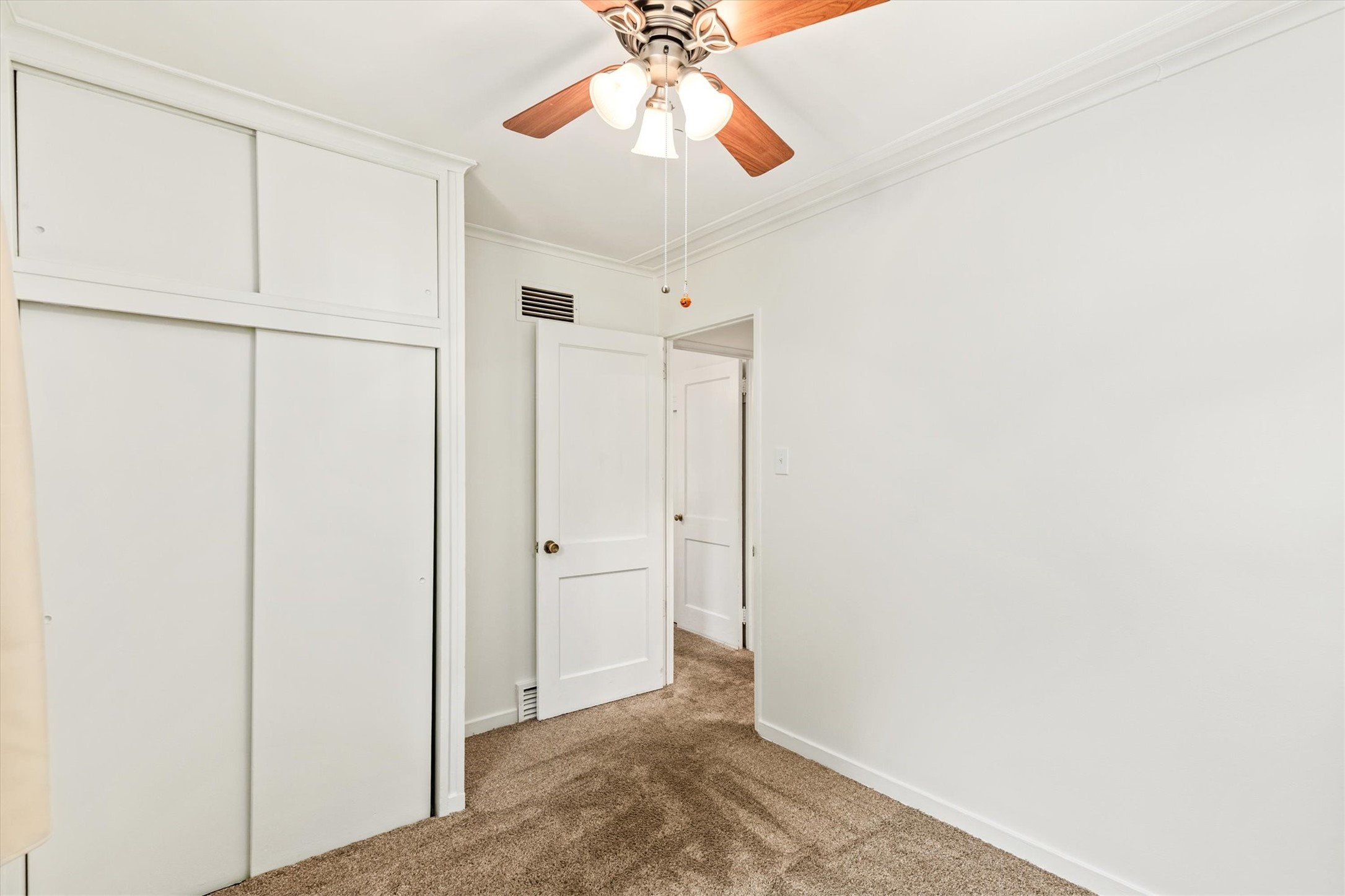6105 Crown Lane Property Photo 18