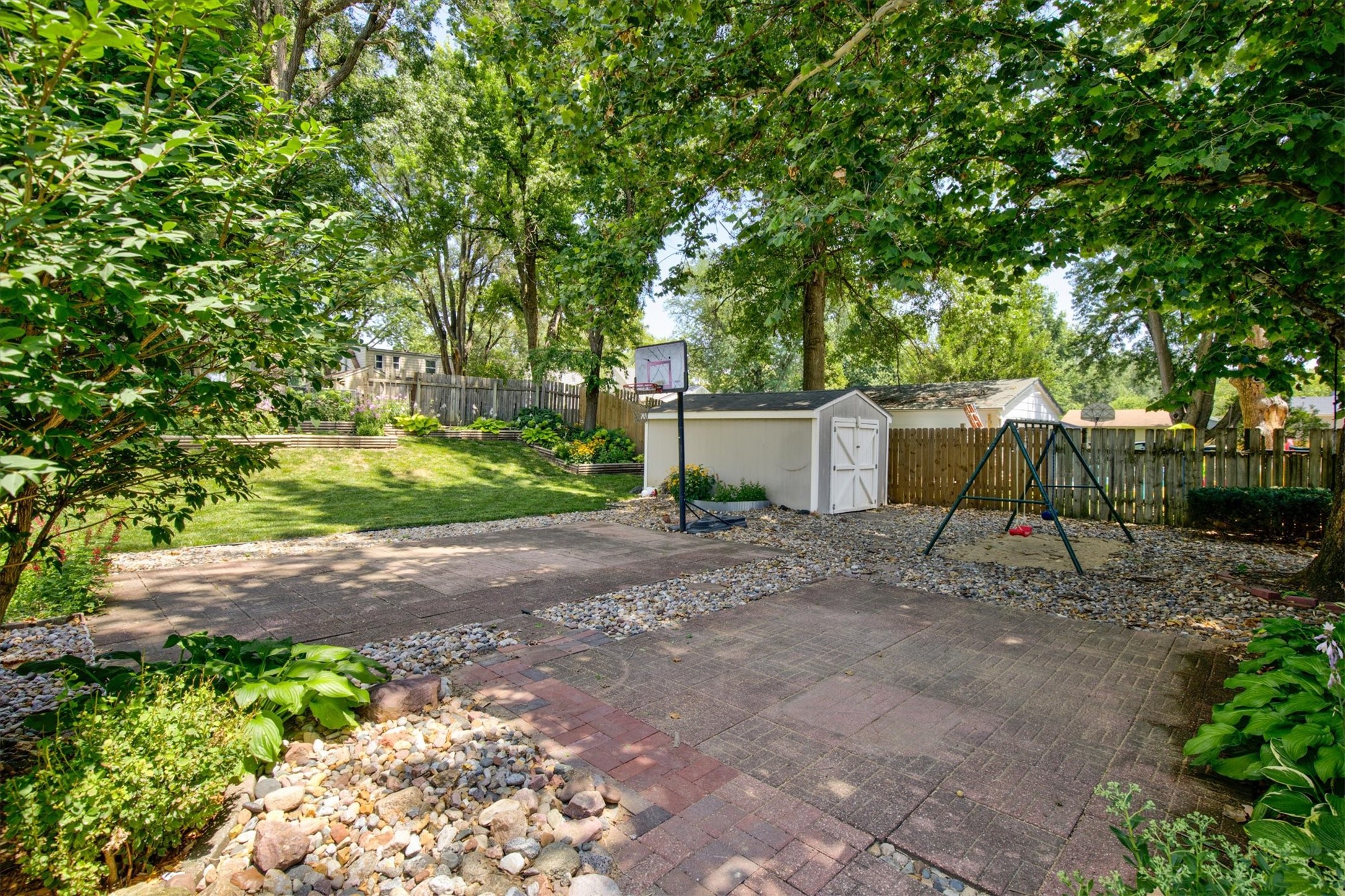 6105 Crown Lane Property Photo 31
