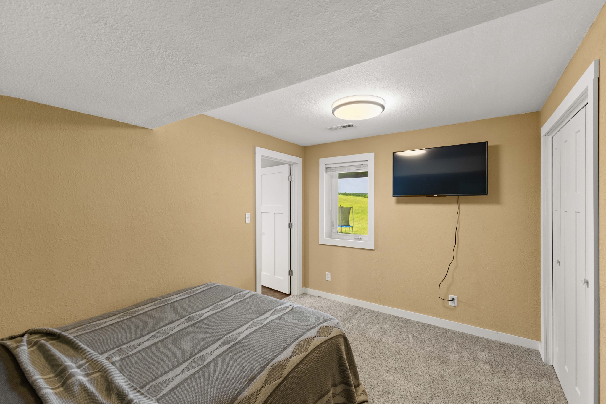 985 Highway 14 None Property Photo 34