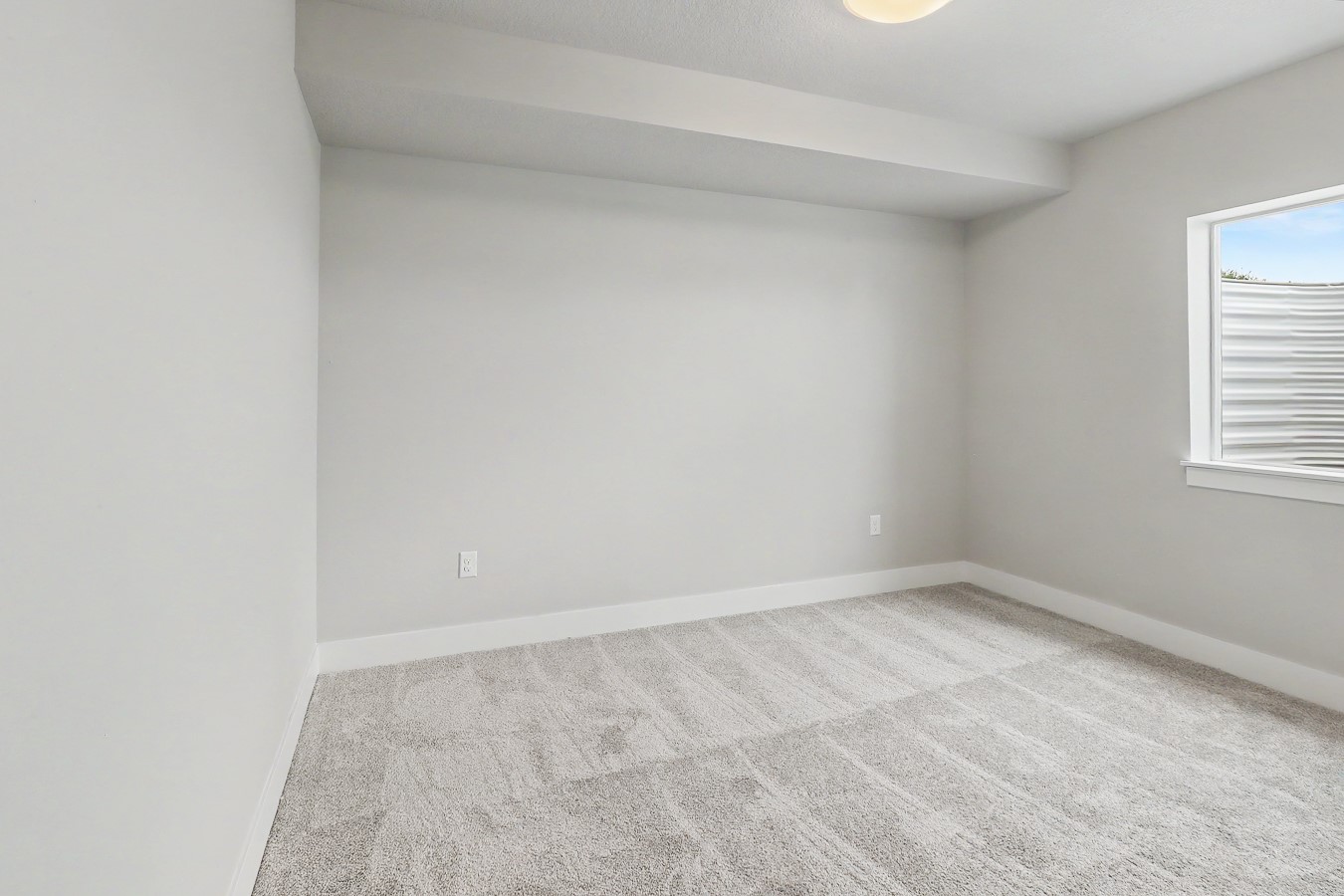 3121 Marigold Circle Property Photo 32