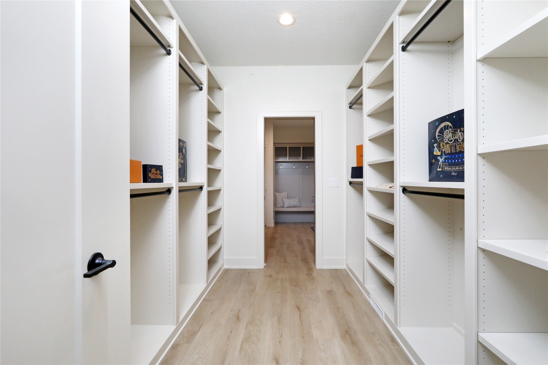 2257 Green Leaf Circle Property Photo 18