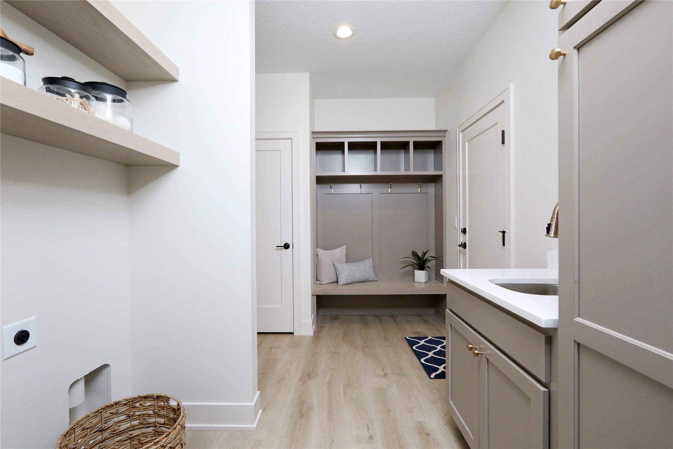 2257 Green Leaf Circle Property Photo 20