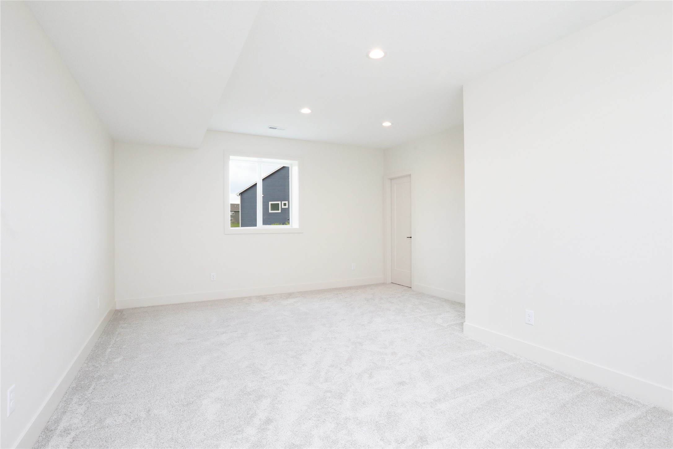 2257 Green Leaf Circle Property Photo 23