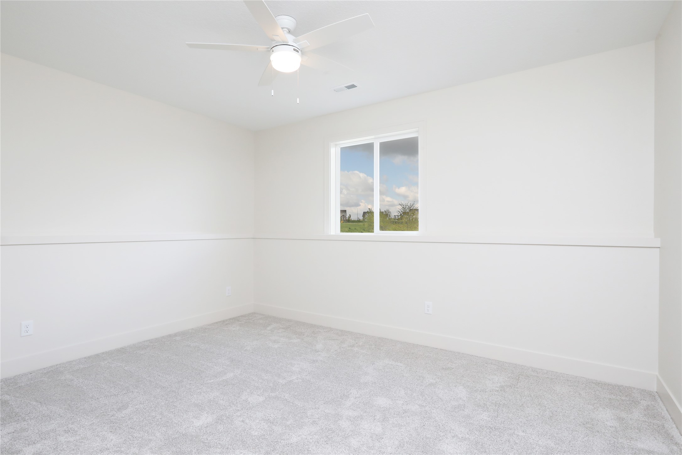 2257 Green Leaf Circle Property Photo 24