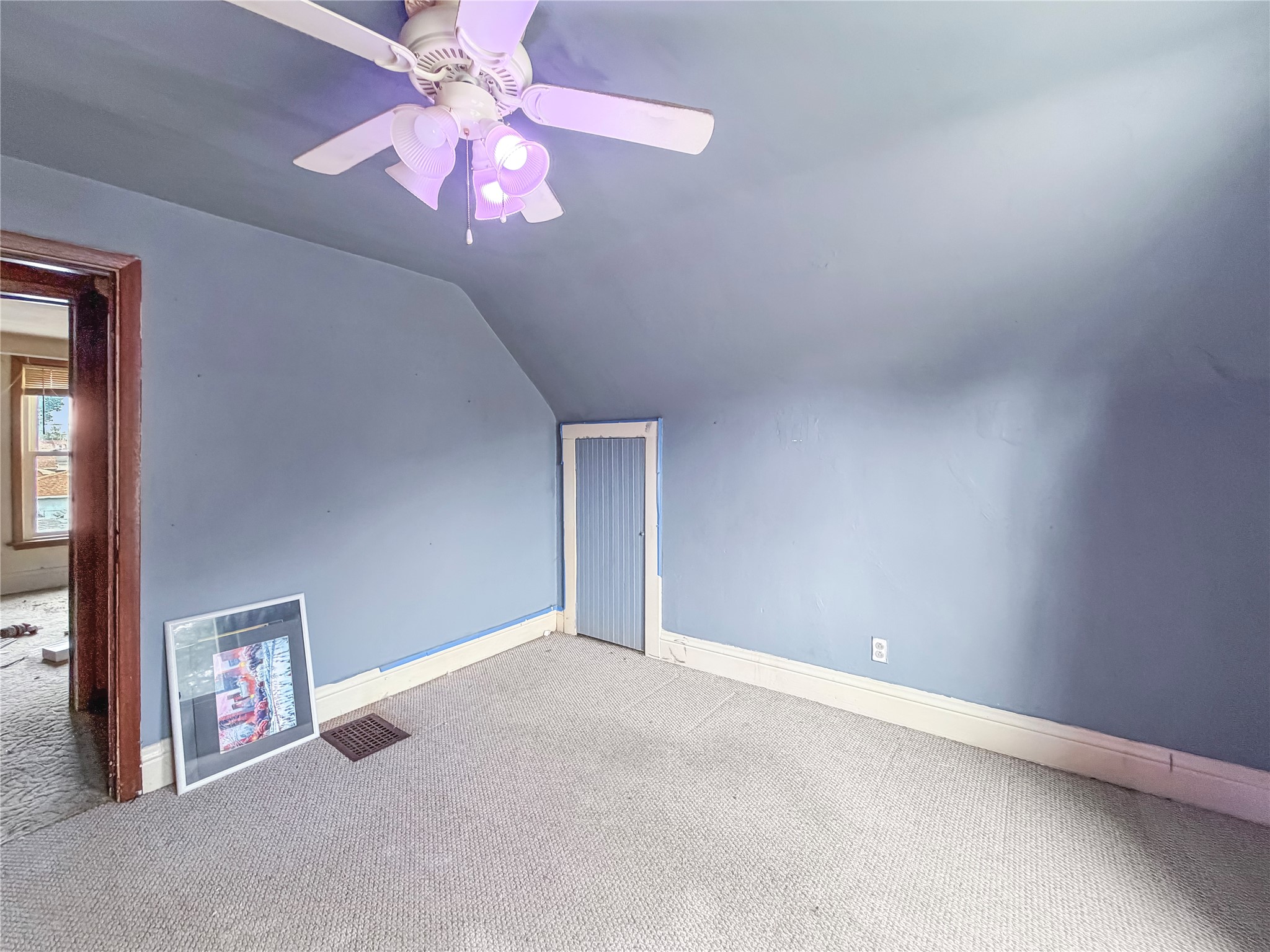 2905 E Walnut Street Property Photo 11