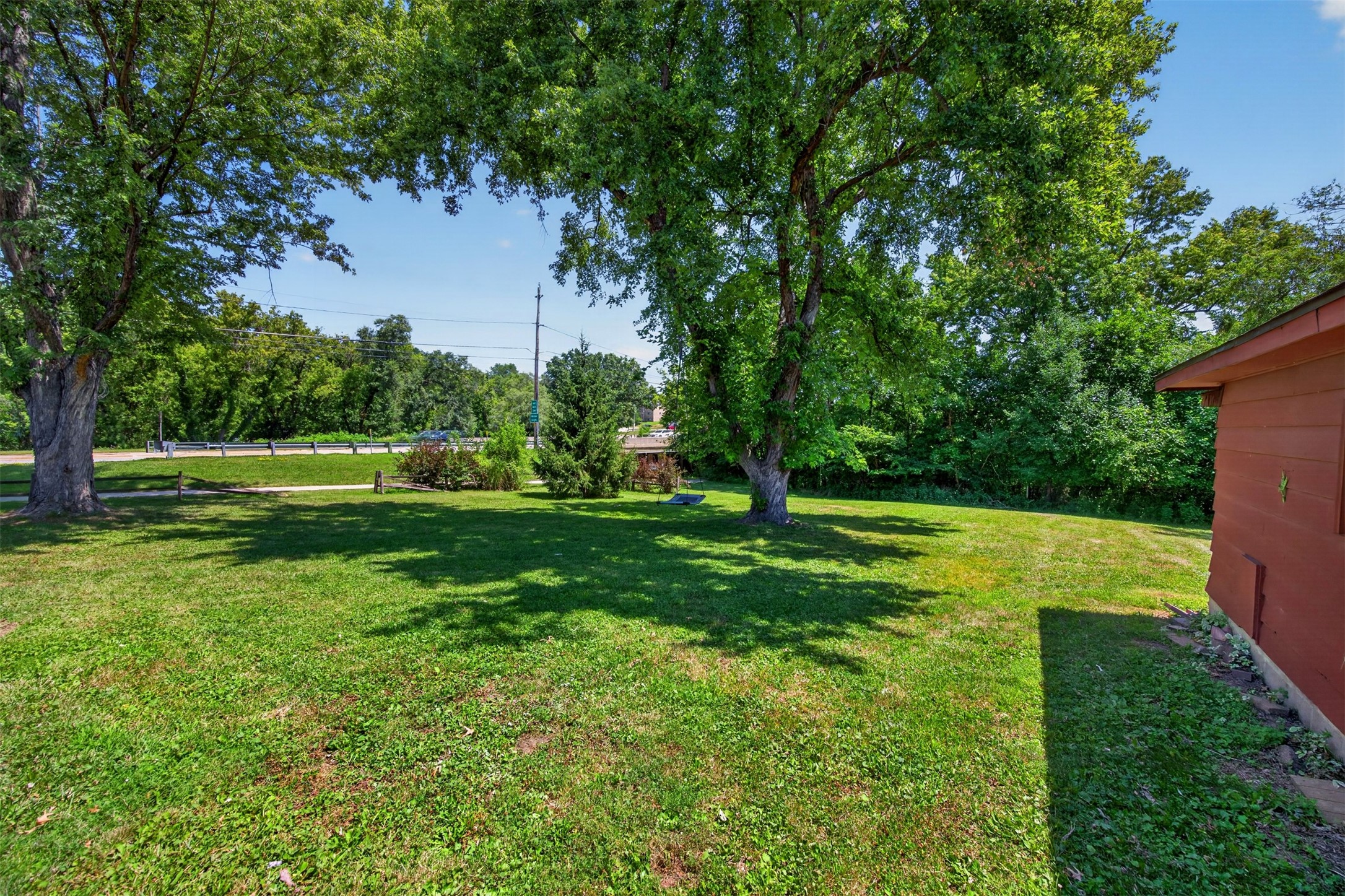 2267 Nw 80th Place Property Photo 5