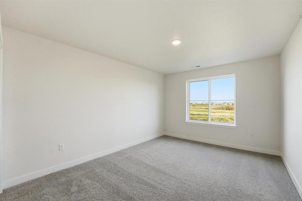 956 Elderberry Place Property Photo 14