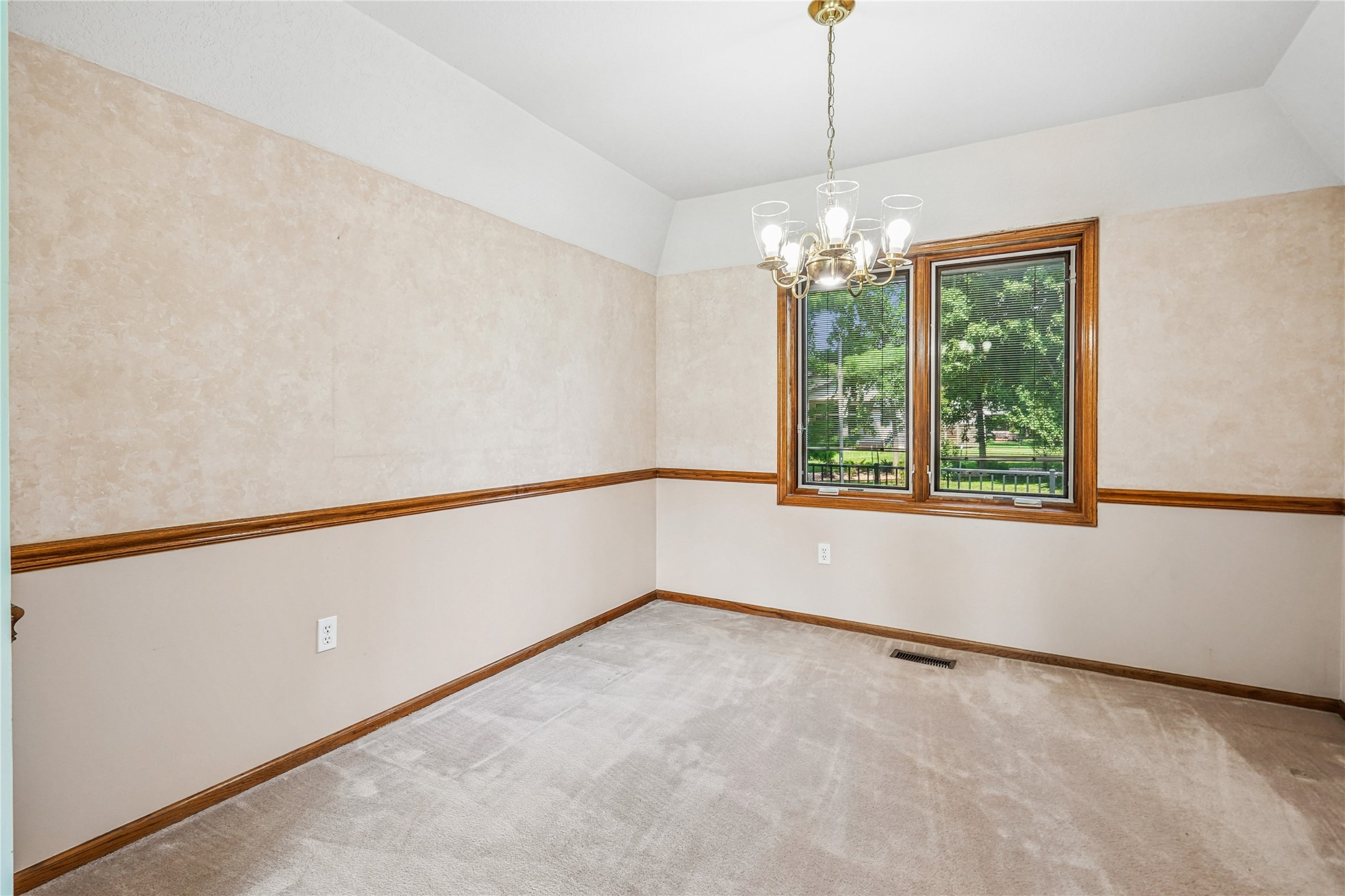8256 Nw 26th Street Property Photo 6