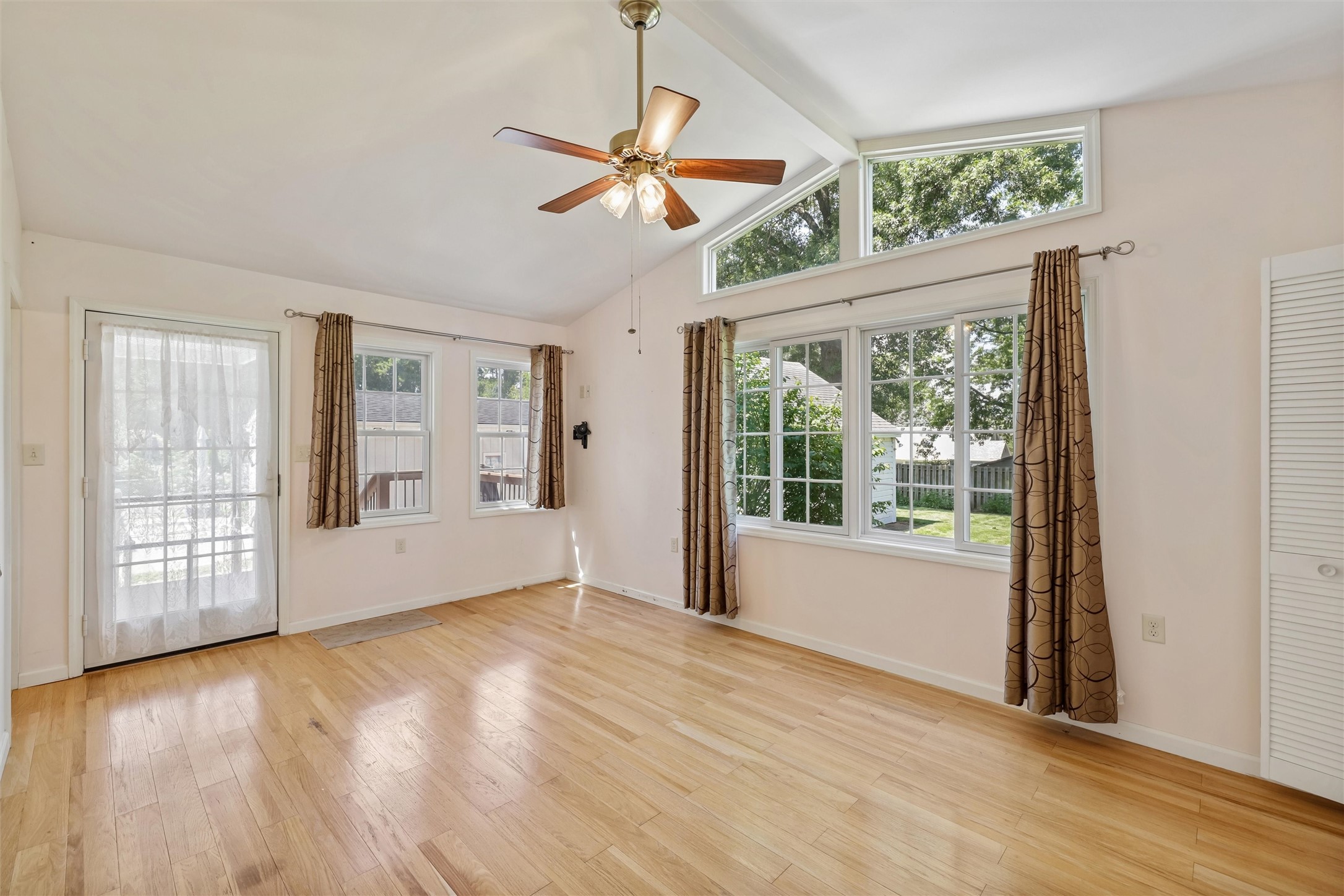 1104 57th Street Property Photo 7
