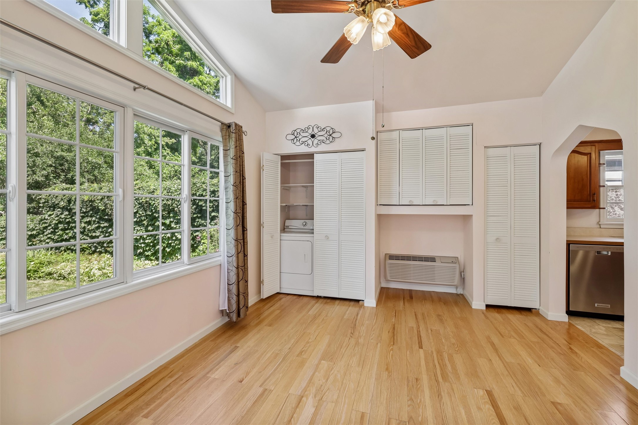 1104 57th Street Property Photo 8