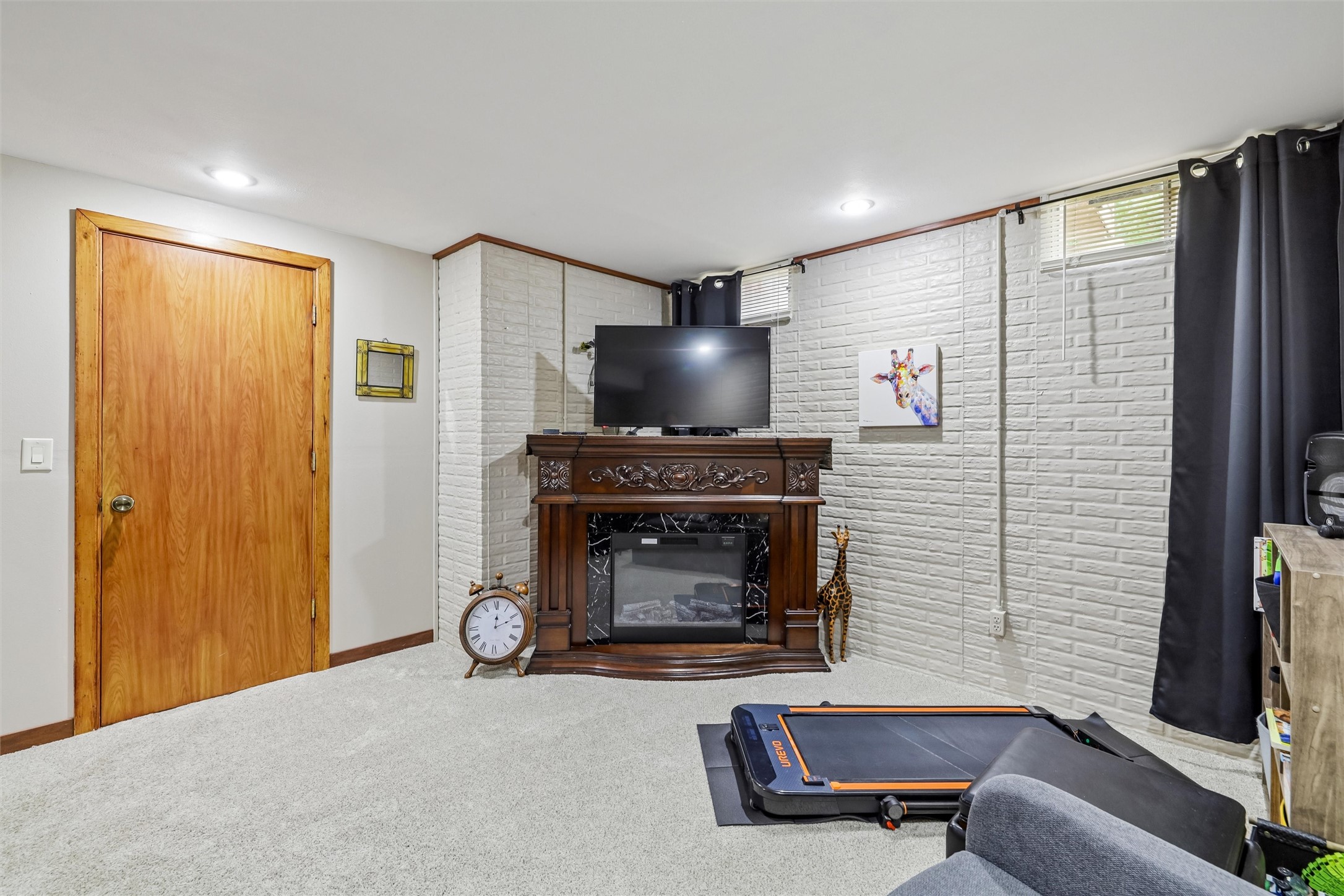 1070 50th Street 13e Property Photo 22