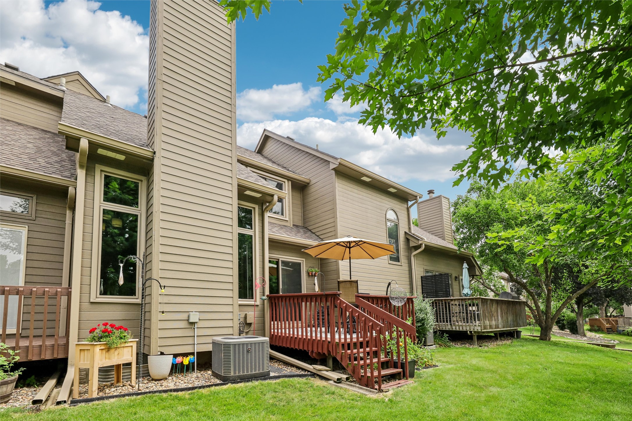 1070 50th Street 13e Property Photo 28
