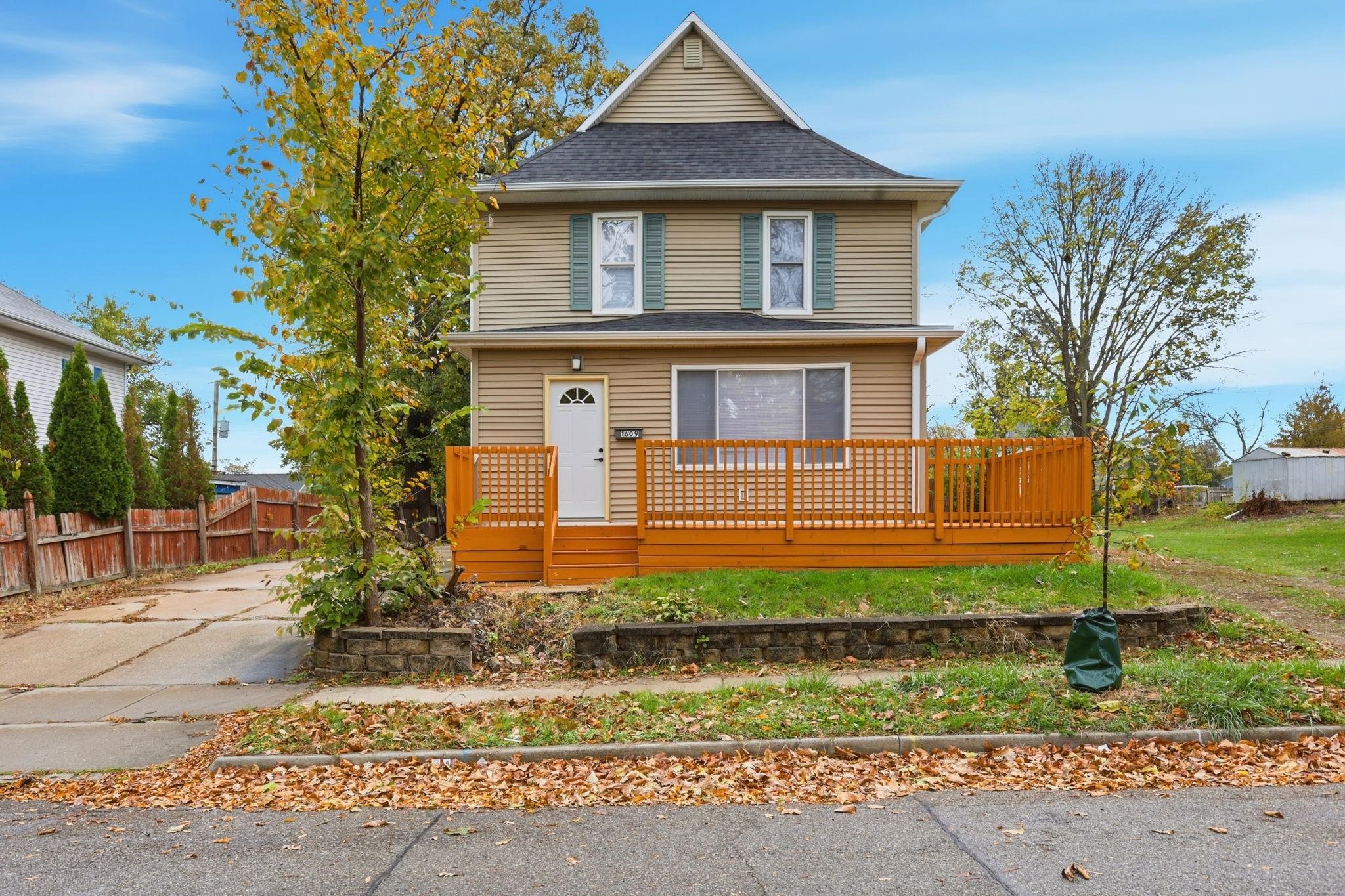 1609 12th Street Property Photo 1