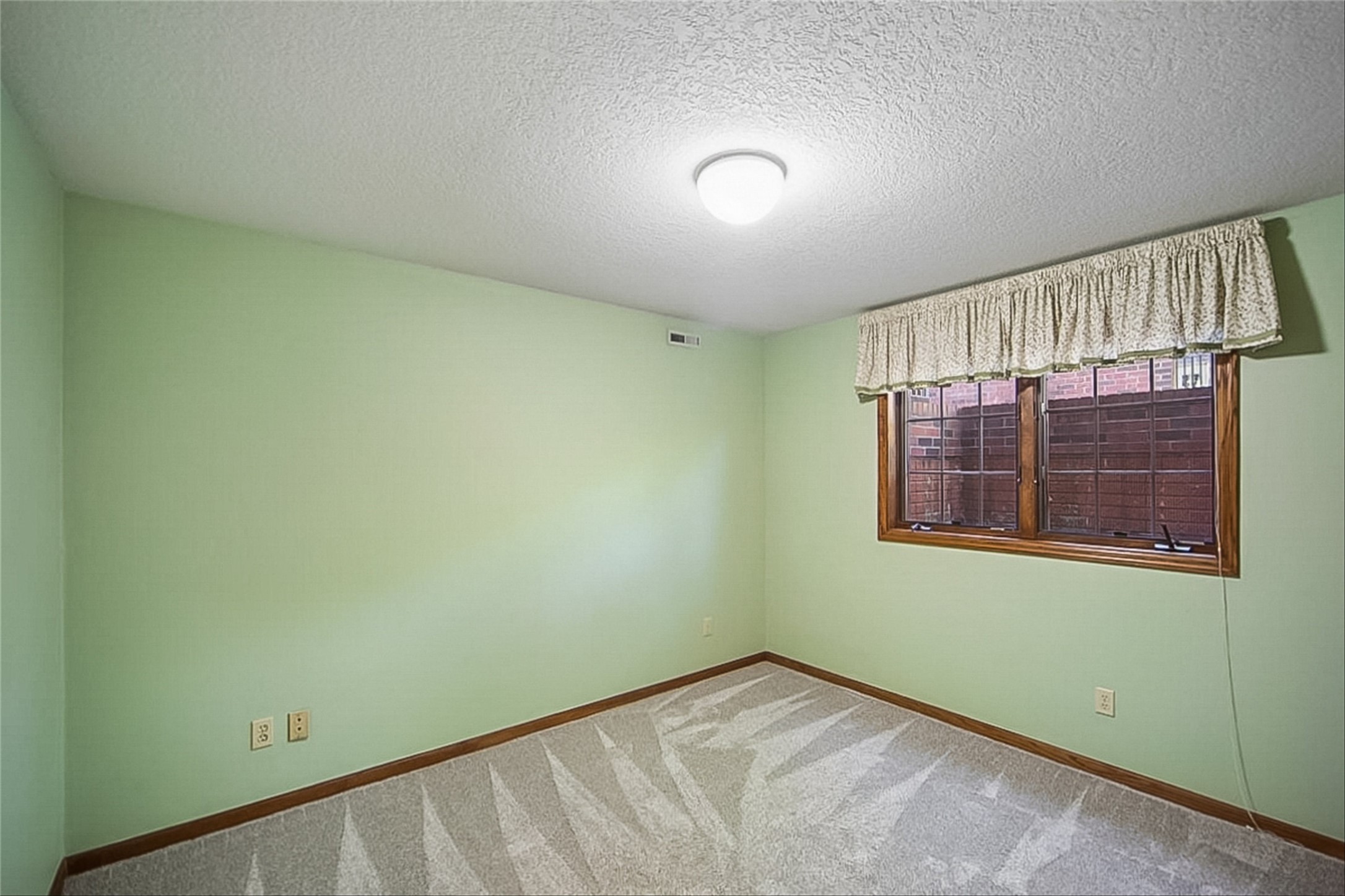 6145 Crescent Chase None Property Photo 24
