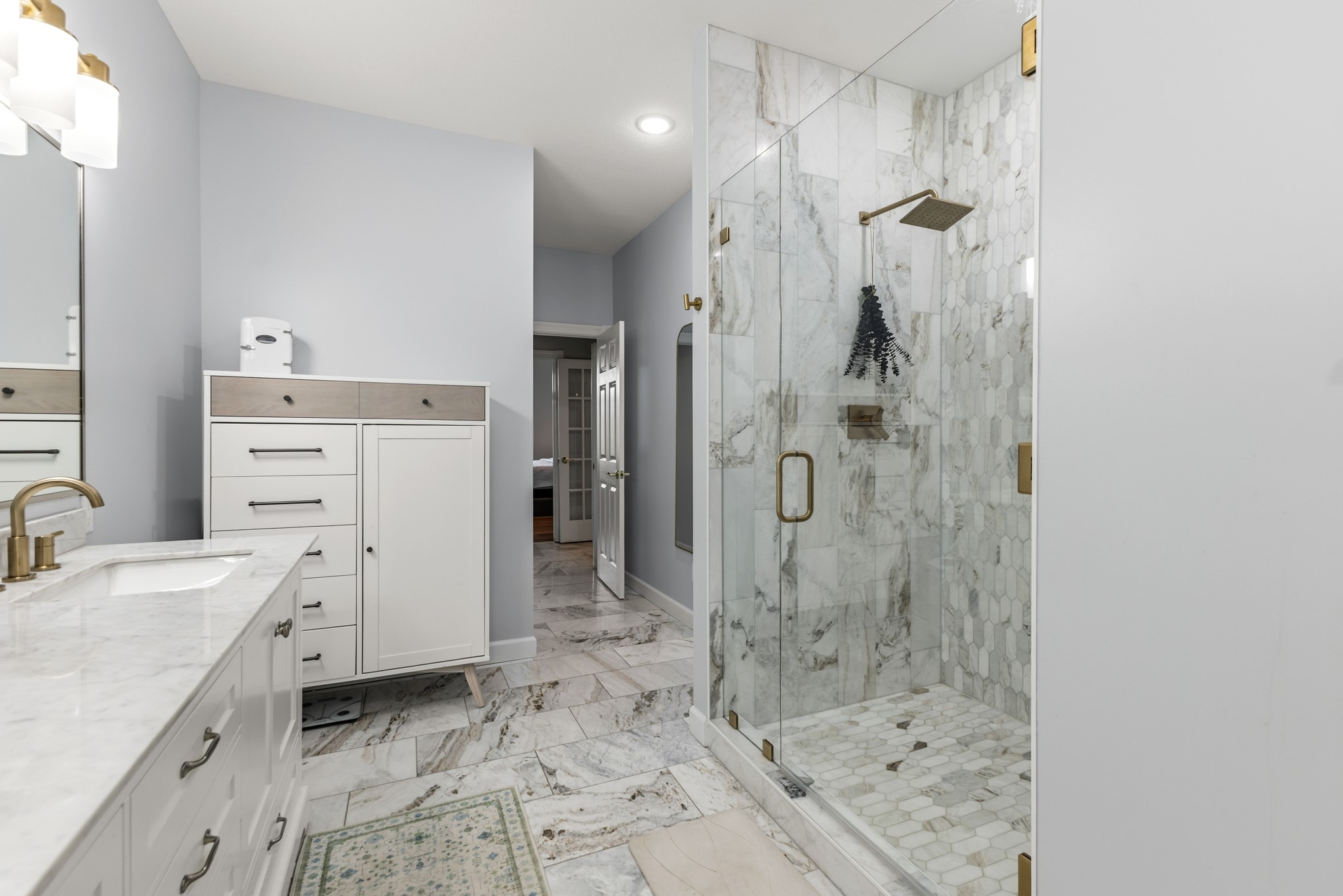 1075 Glen Oaks Drive Property Photo 15