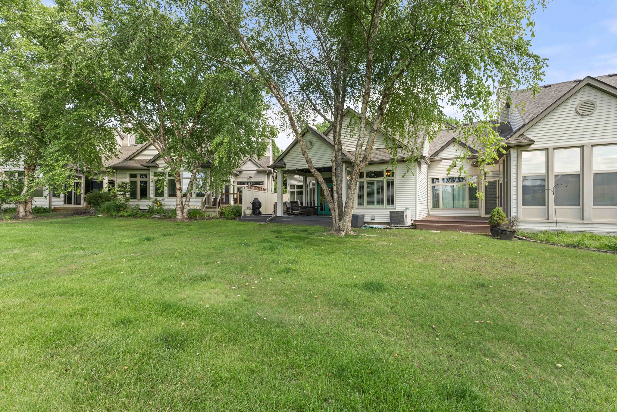 1075 Glen Oaks Drive Property Photo 30