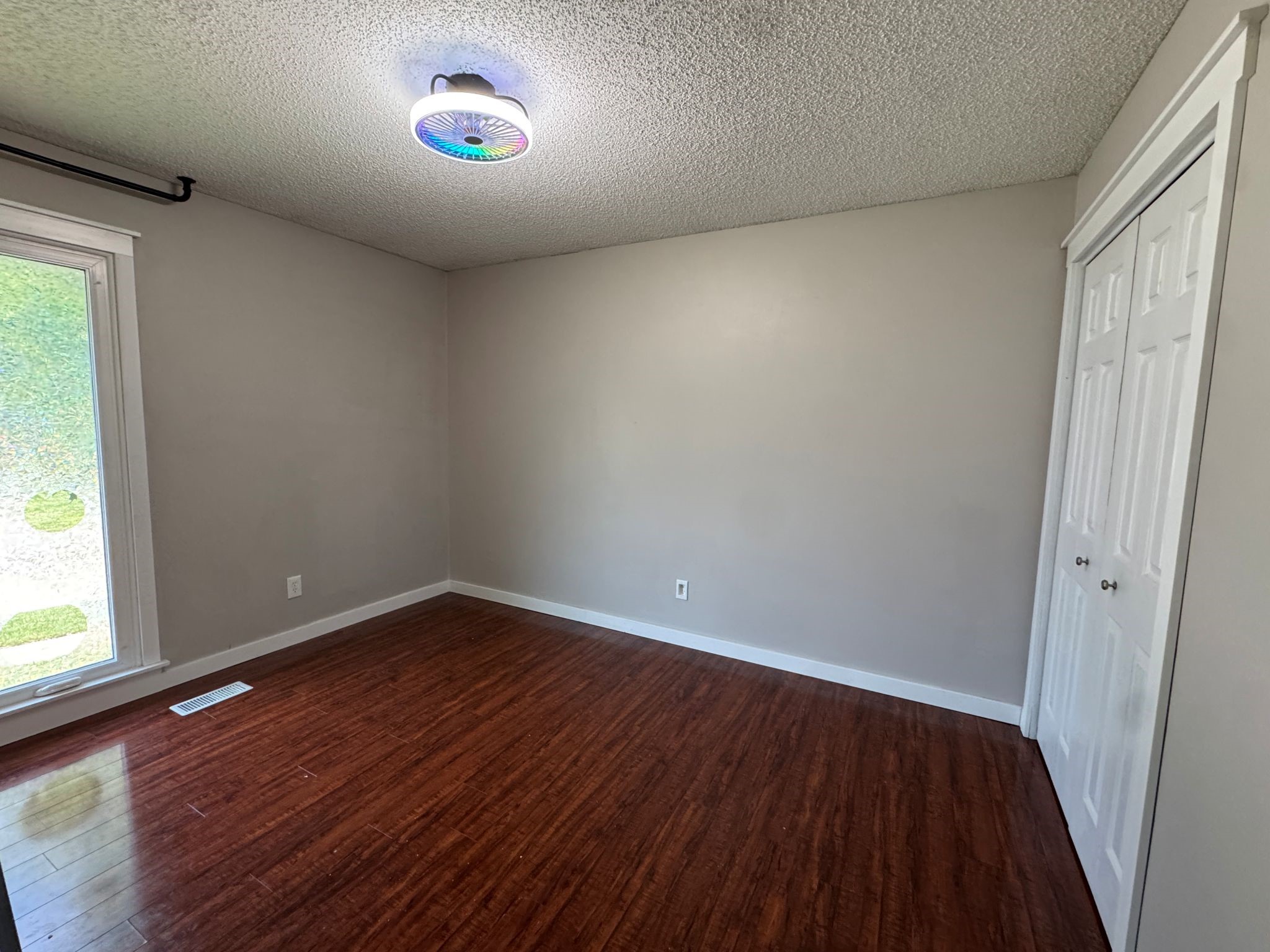 8002 Alpine Drive Property Photo 19