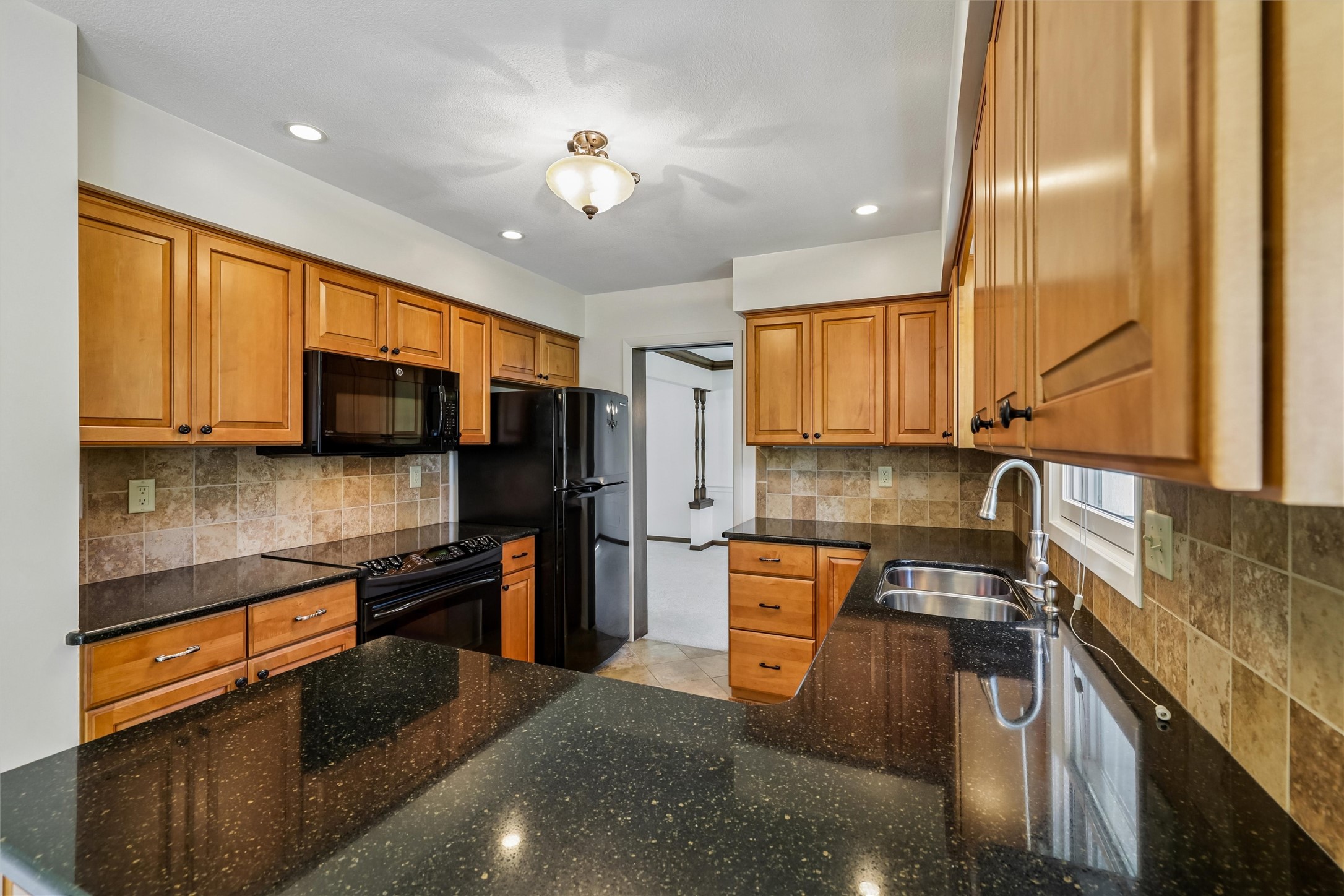 1237 20th Street Property Photo 10