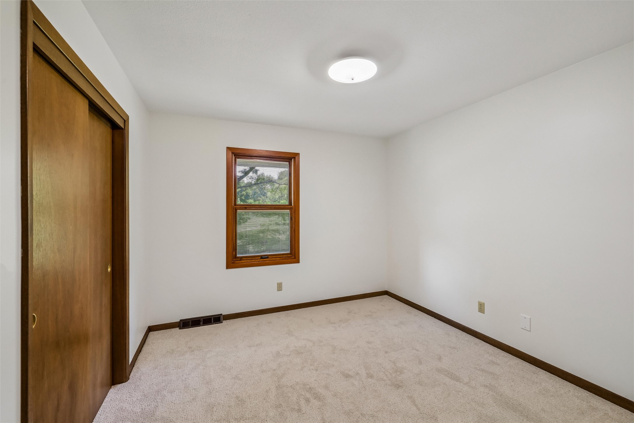 1237 20th Street Property Photo 22