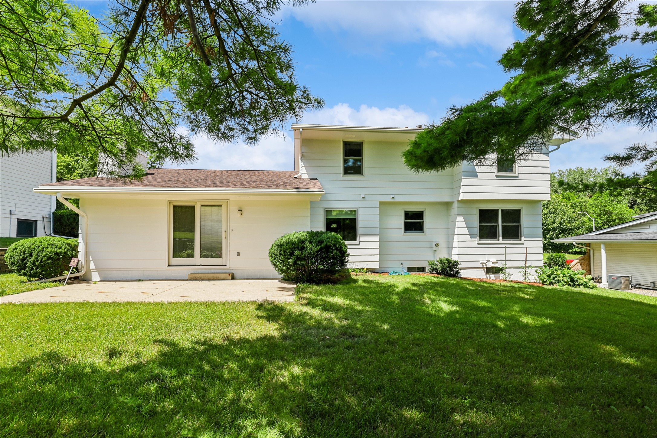 1237 20th Street Property Photo 25