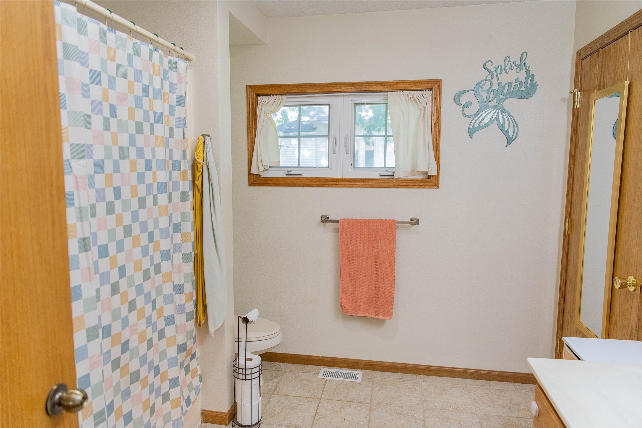 302 W Marion Street Property Photo 18
