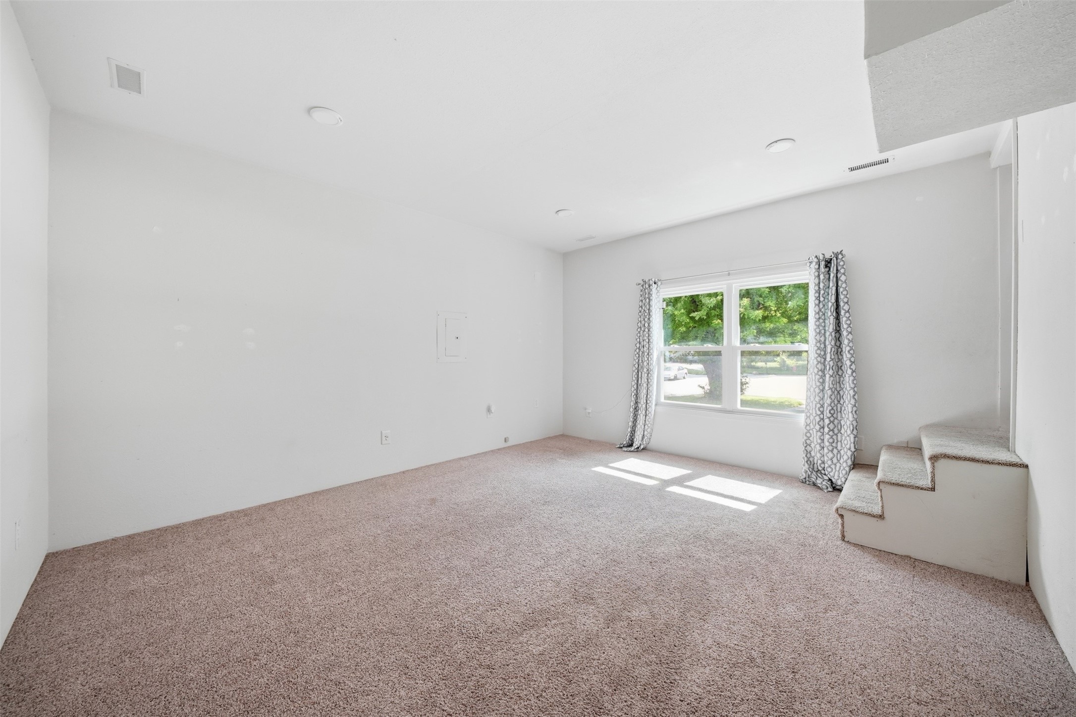 508 11th Court Se Property Photo 13