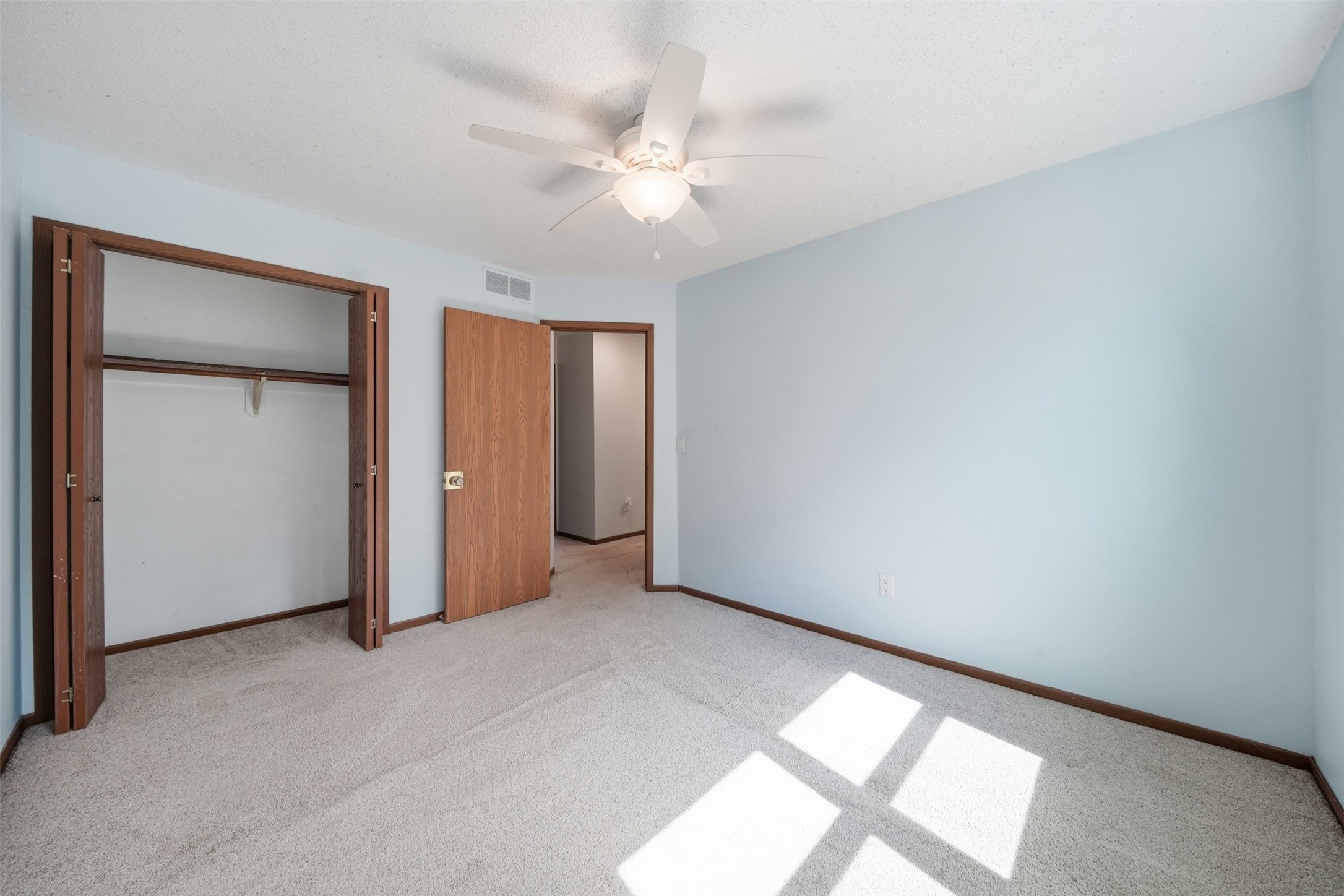 508 11th Court Se Property Photo 15